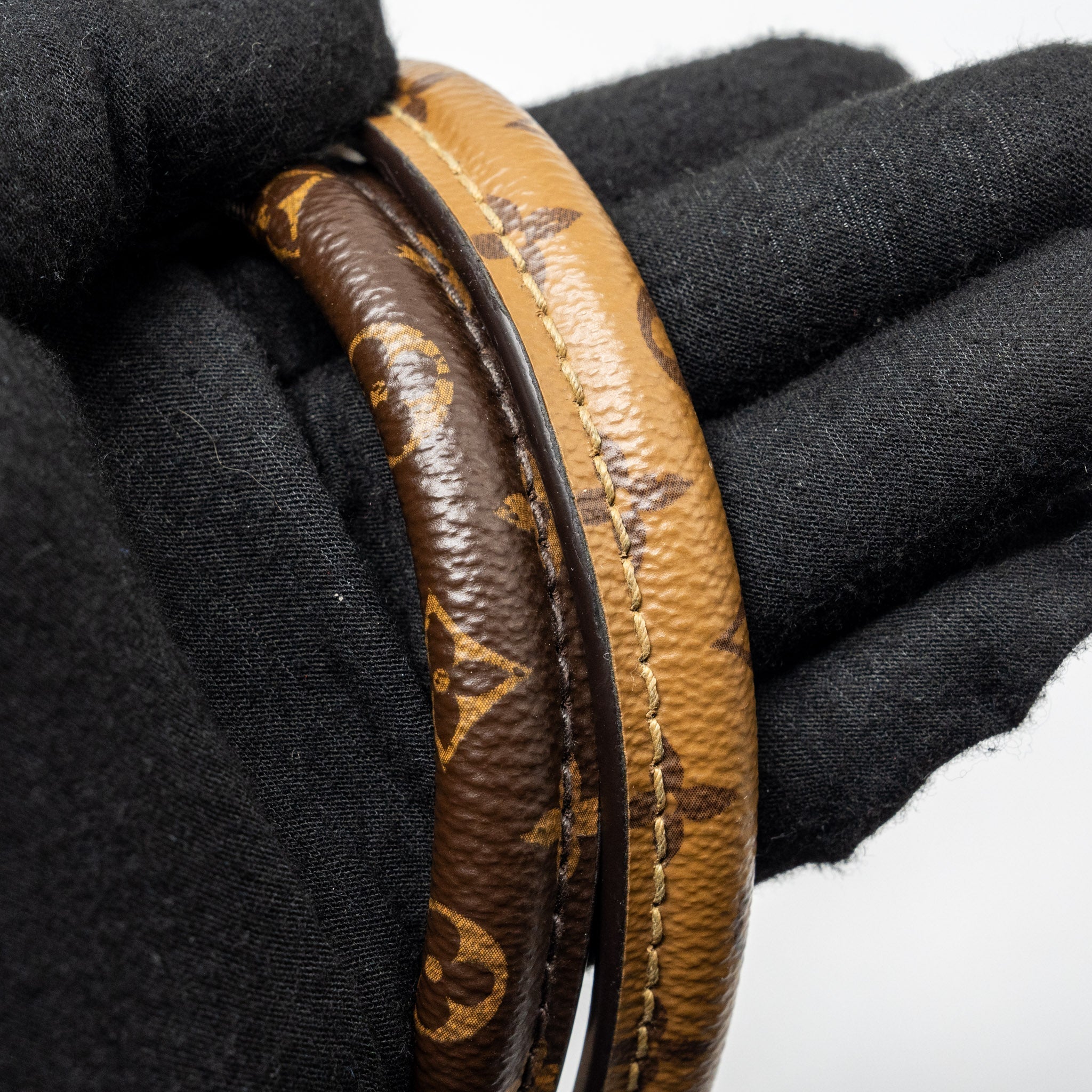 louis-vuitton-ontoego-gm-monogram-canvas-ghw
