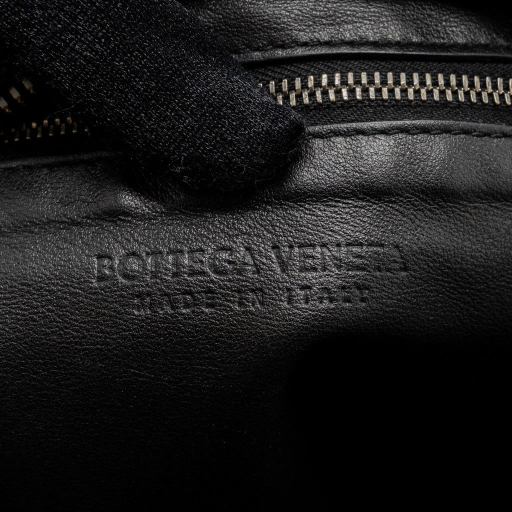 bottega-veneta-small-jodie-lambskin-black-shw