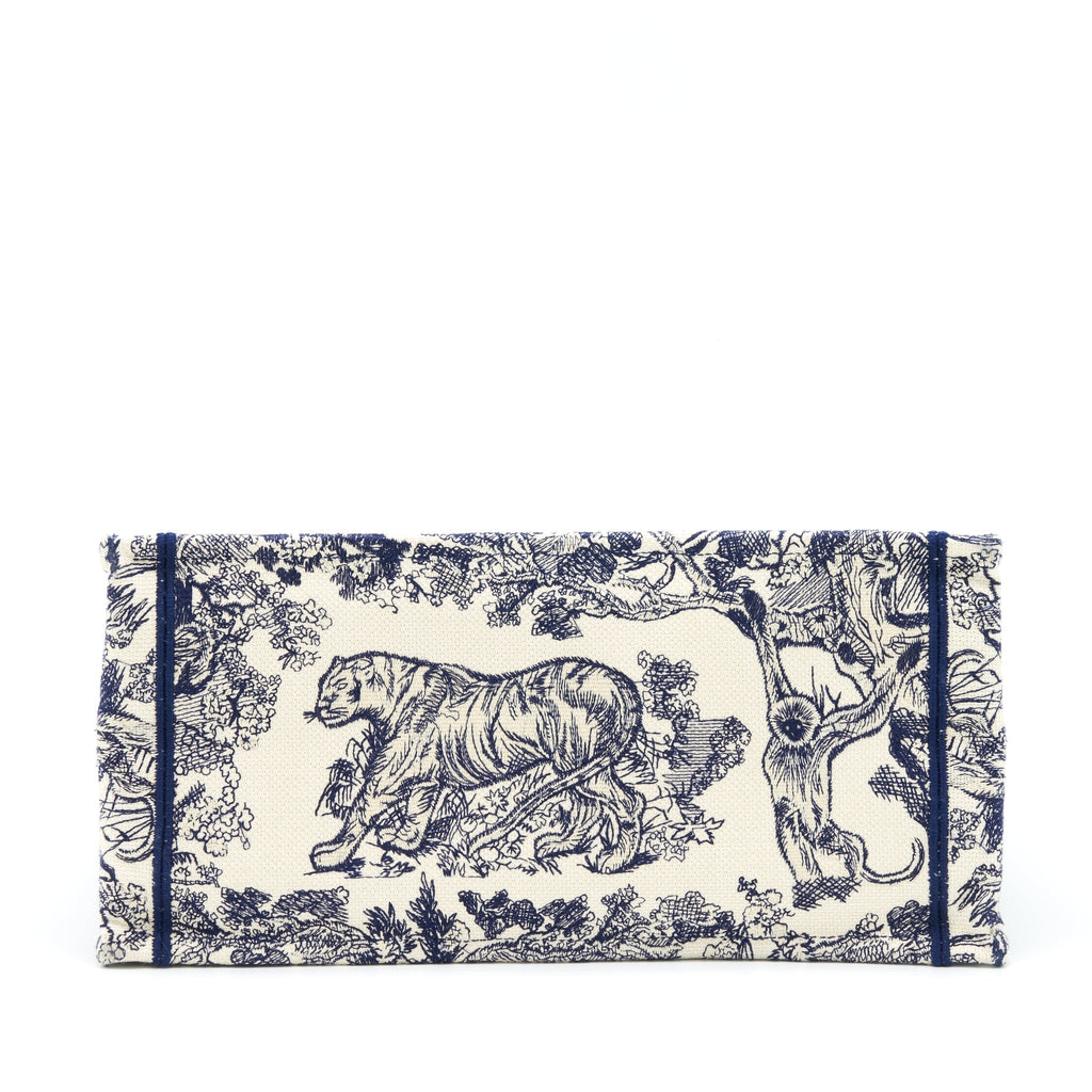 dior-small-book-tote-limited-edition