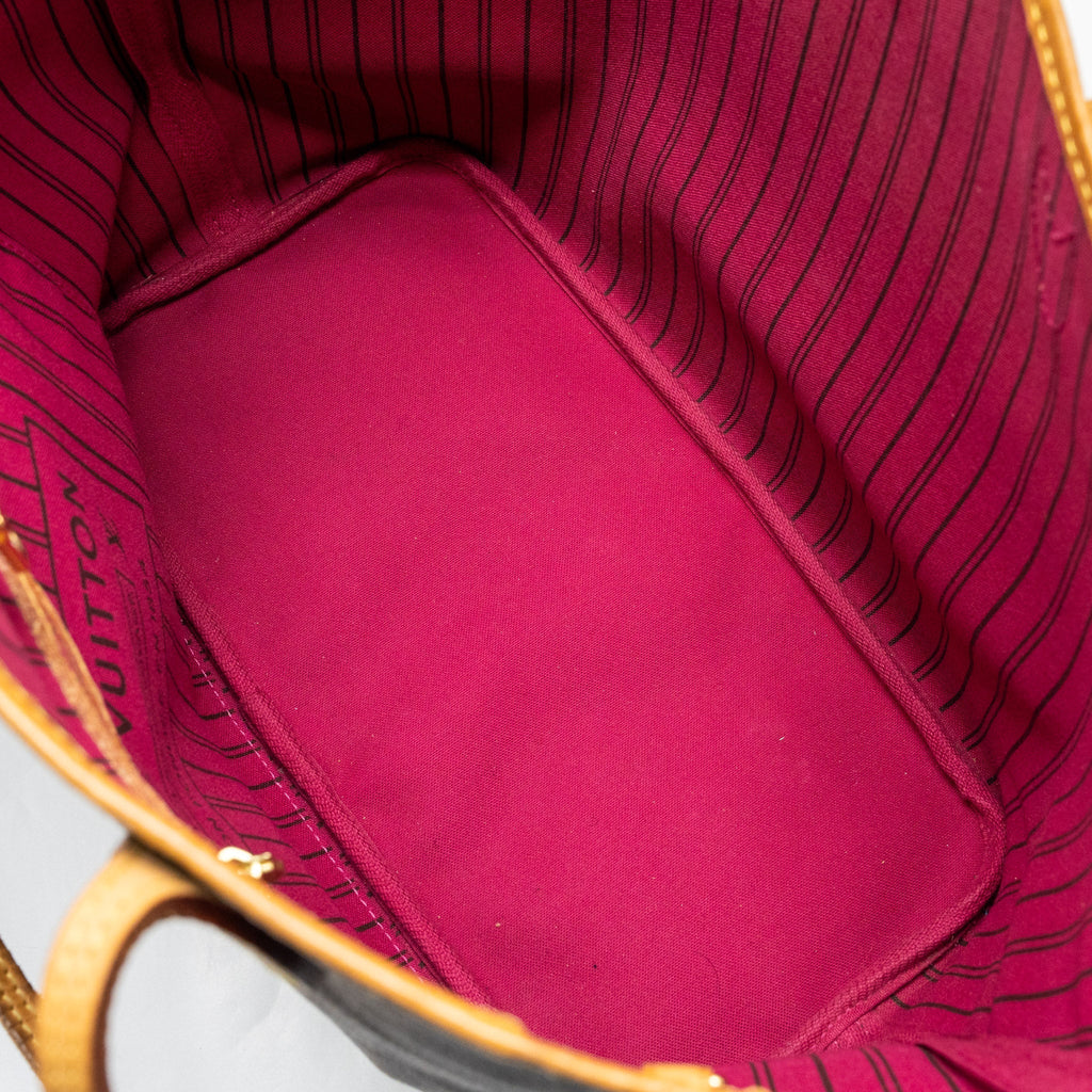louis-vuitton-neverfull-mm-monogram-canvas-ghw-5