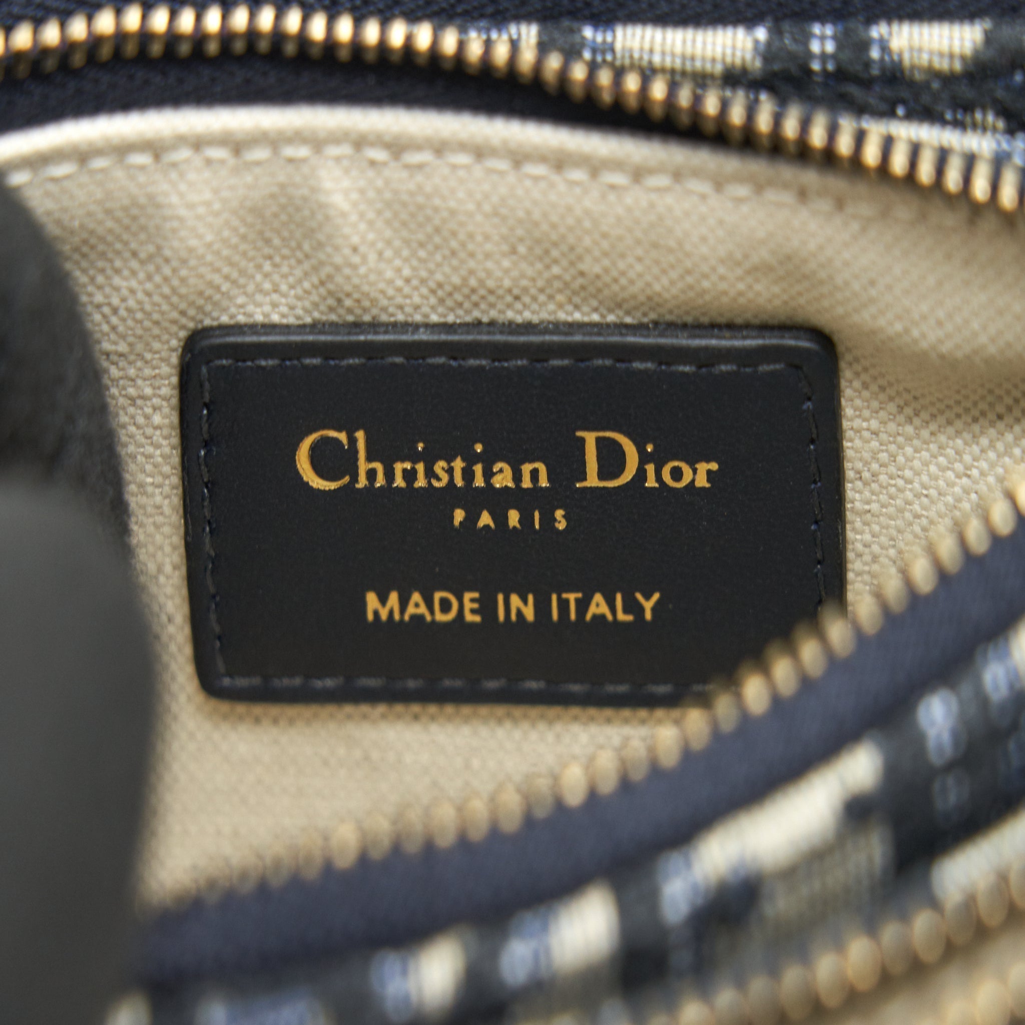 christian-dior-saddle-pouch-navy