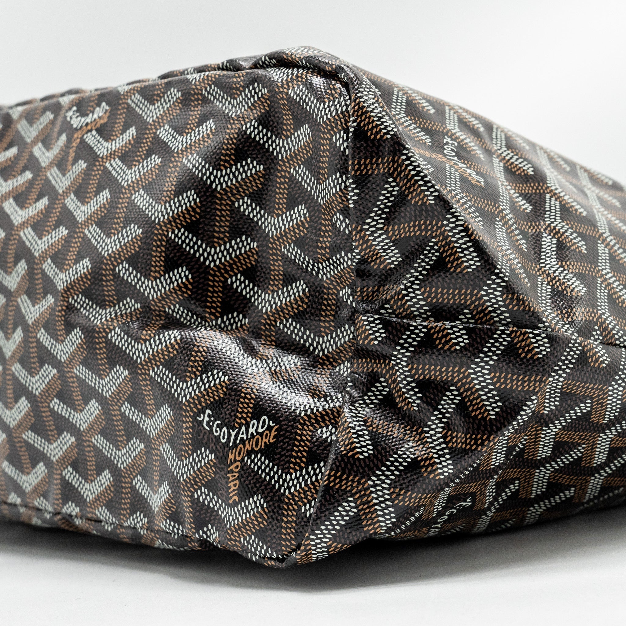 goyard-saint-louis-pm-tote-bag-goyardine-canvas-calfskin-black-shw-2