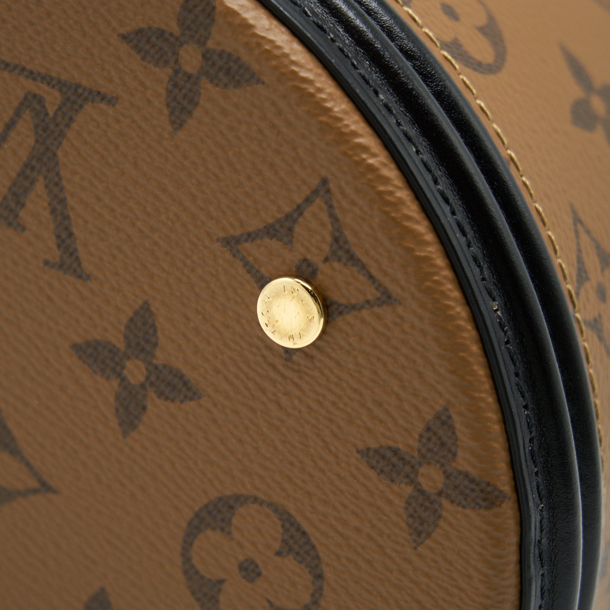 louis-vuitton-cannes-monogram-reverse-canvas-2