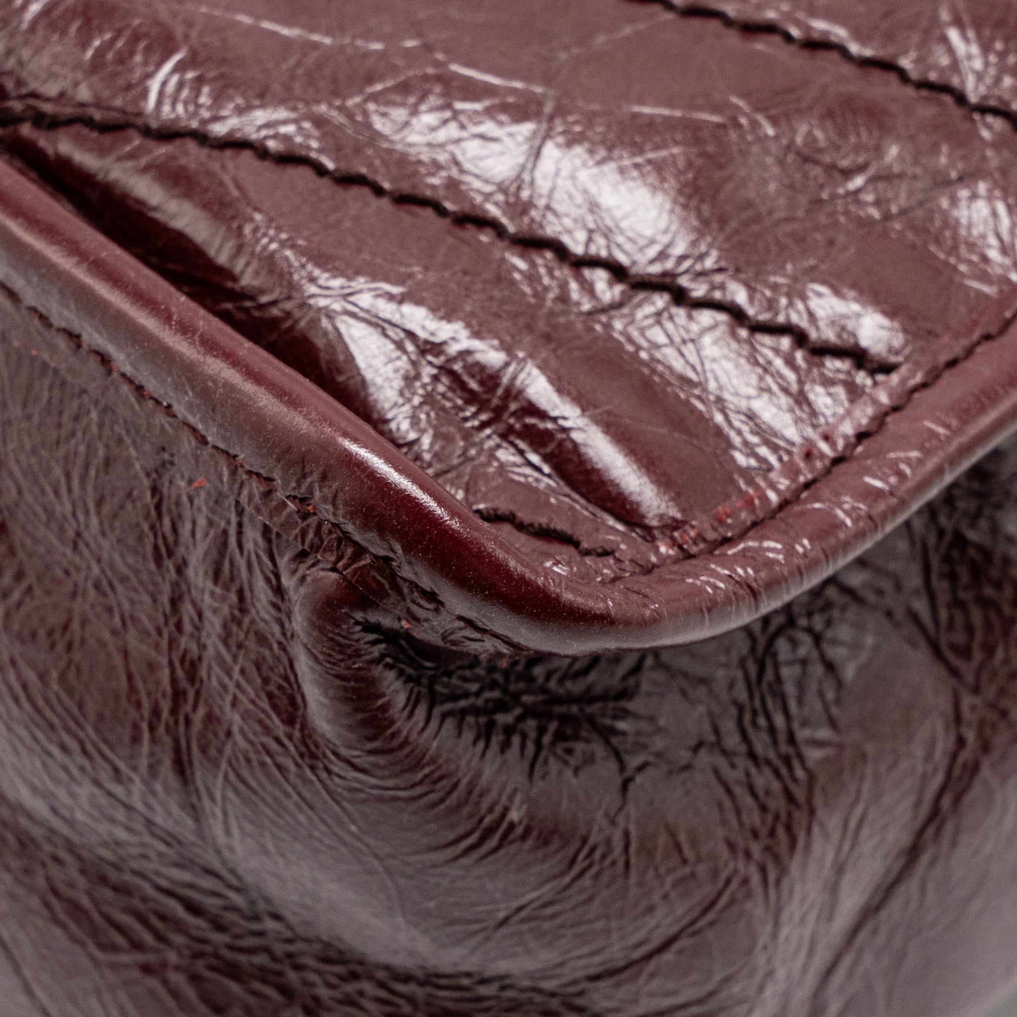 saint-laurent-ysl-medium-niki-shoulder-bag-calfskin-burgundy-ruthenium-shw-copy