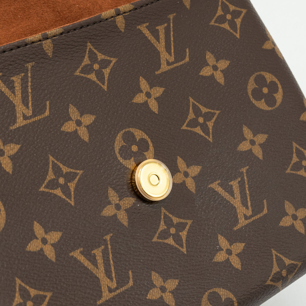 louis-vuitton-lock-bb-monogram-canvas-brown-ghw