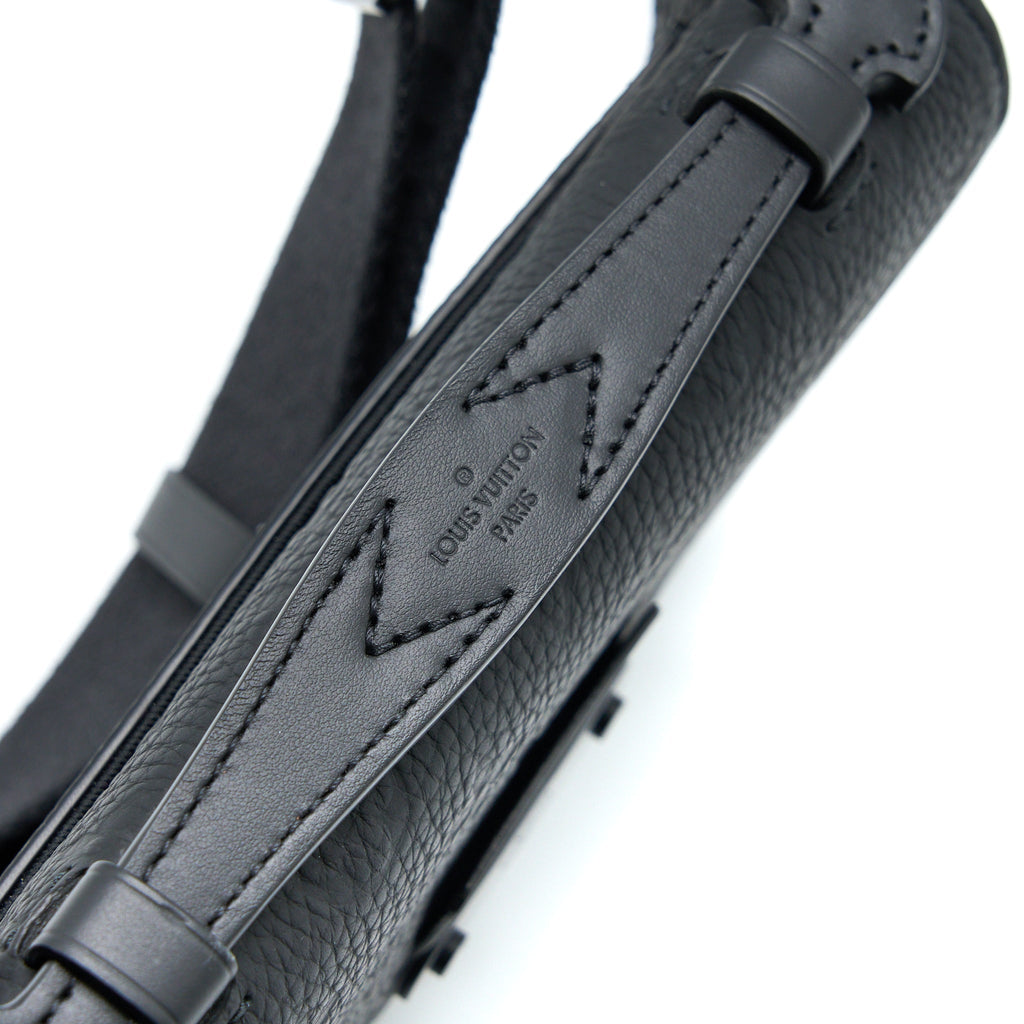 louis-vuitton-s-lock-slingbag-monogram-embossed-taurillon-black-black-hardware-new-version