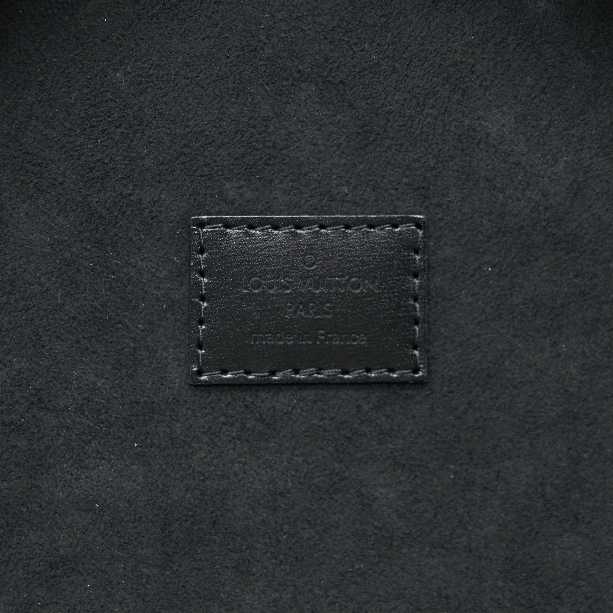 louis-vuitton-cannes-monogram-reverse-canvas-2