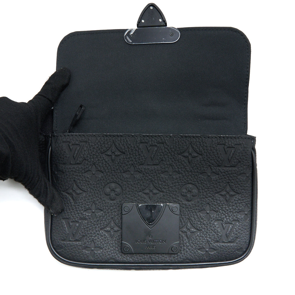 louis-vuitton-s-lock-slingbag-monogram-embossed-taurillon-black-black-hardware-new-version