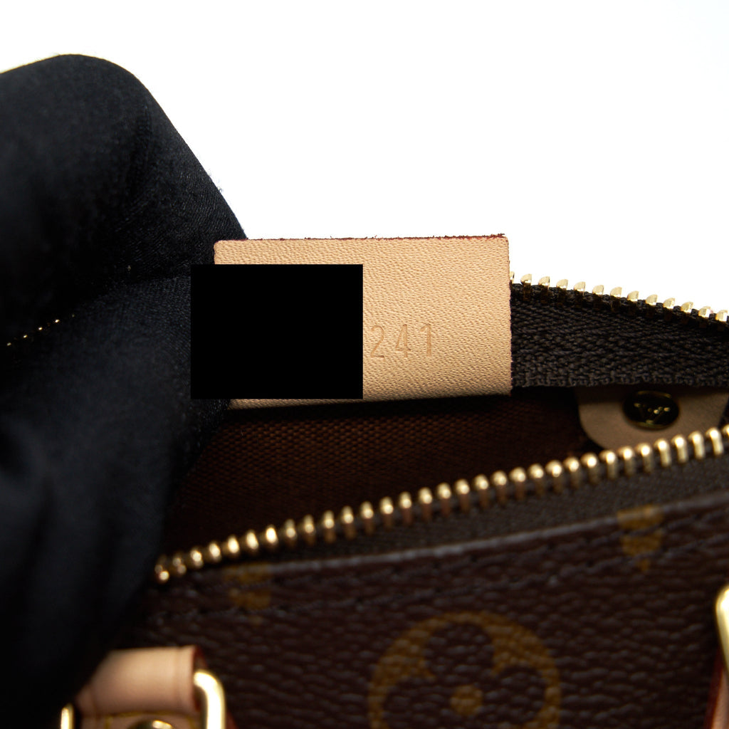 louis-vuitton-nano-speedy-monogram-canvas-ghw