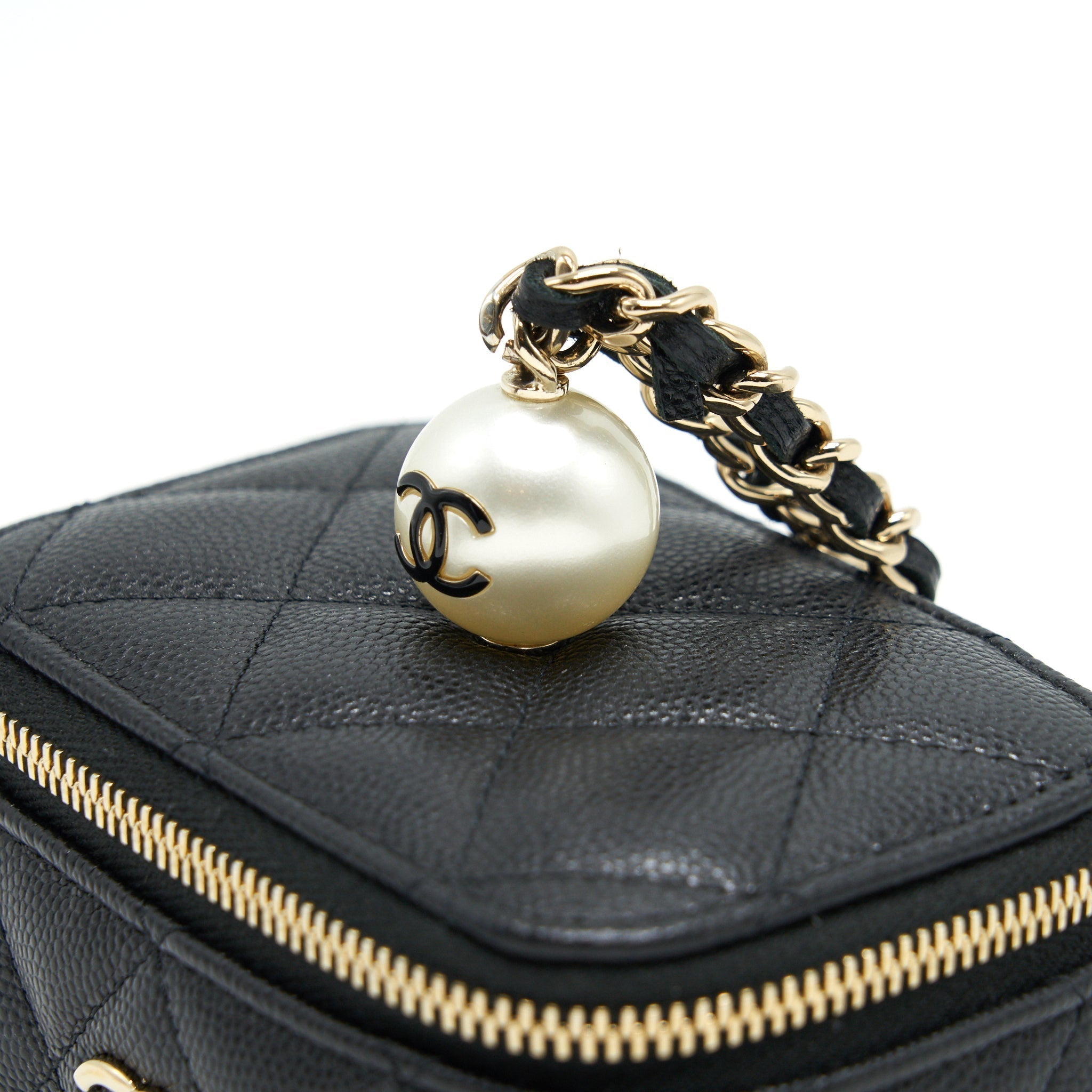 chanel-small-vanity-clutch-with-chain-with-cc-pearl-caviar-black-lghw