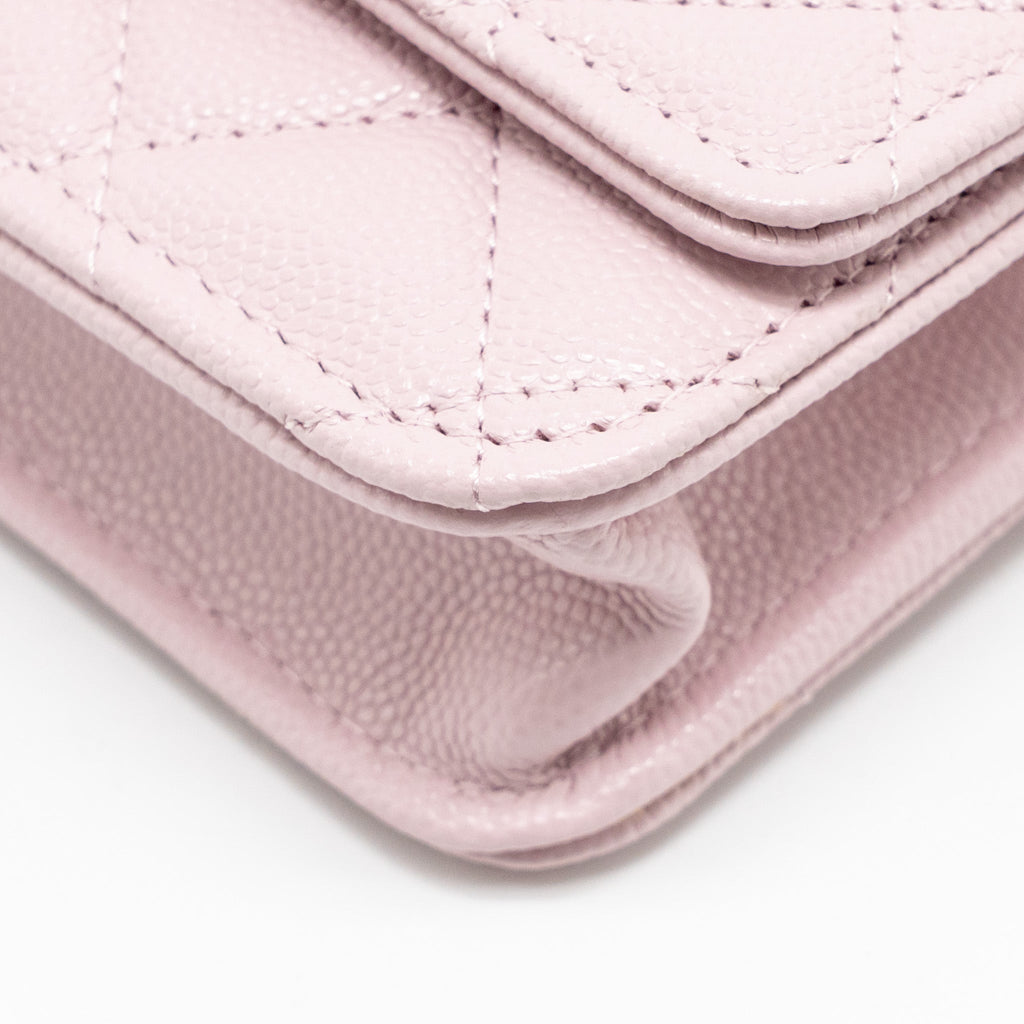 chanel-classic-wallet-on-chain-caviar-pink-lghw