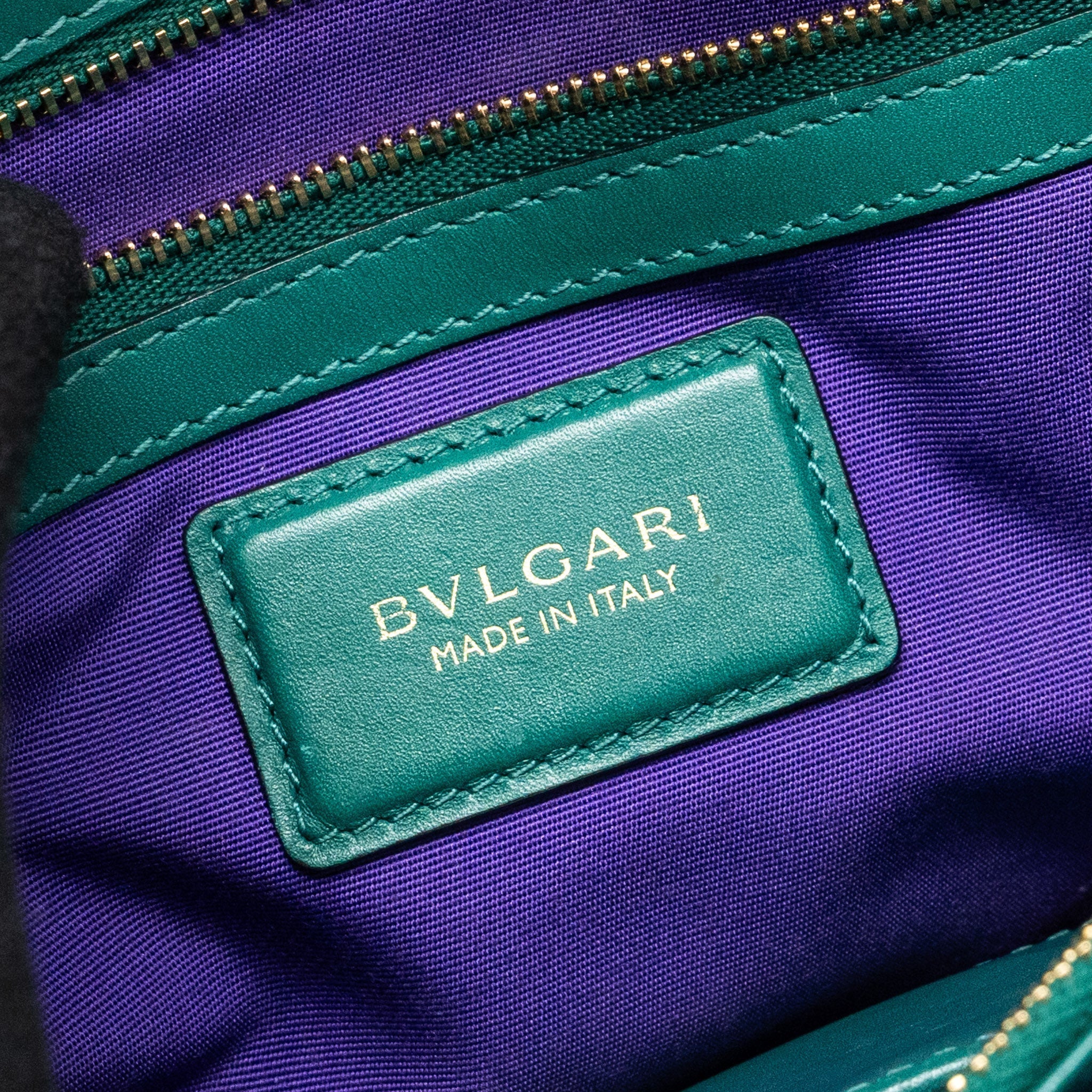 bvlgari-serpenti-forever-flap-bag-calfskin-green-ghw
