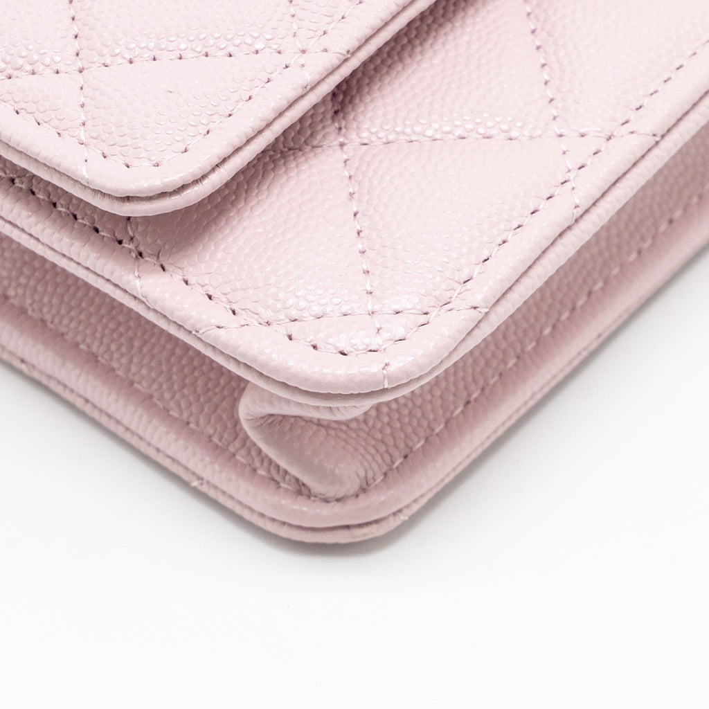 chanel-classic-wallet-on-chain-caviar-pink-lghw