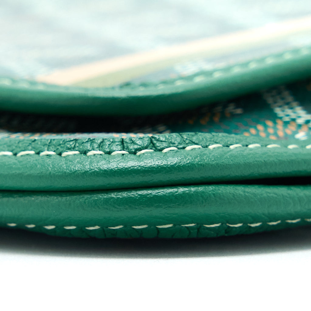 goyard-portefeuille-pochette-plumet-goyardine-canvas-vert-shw