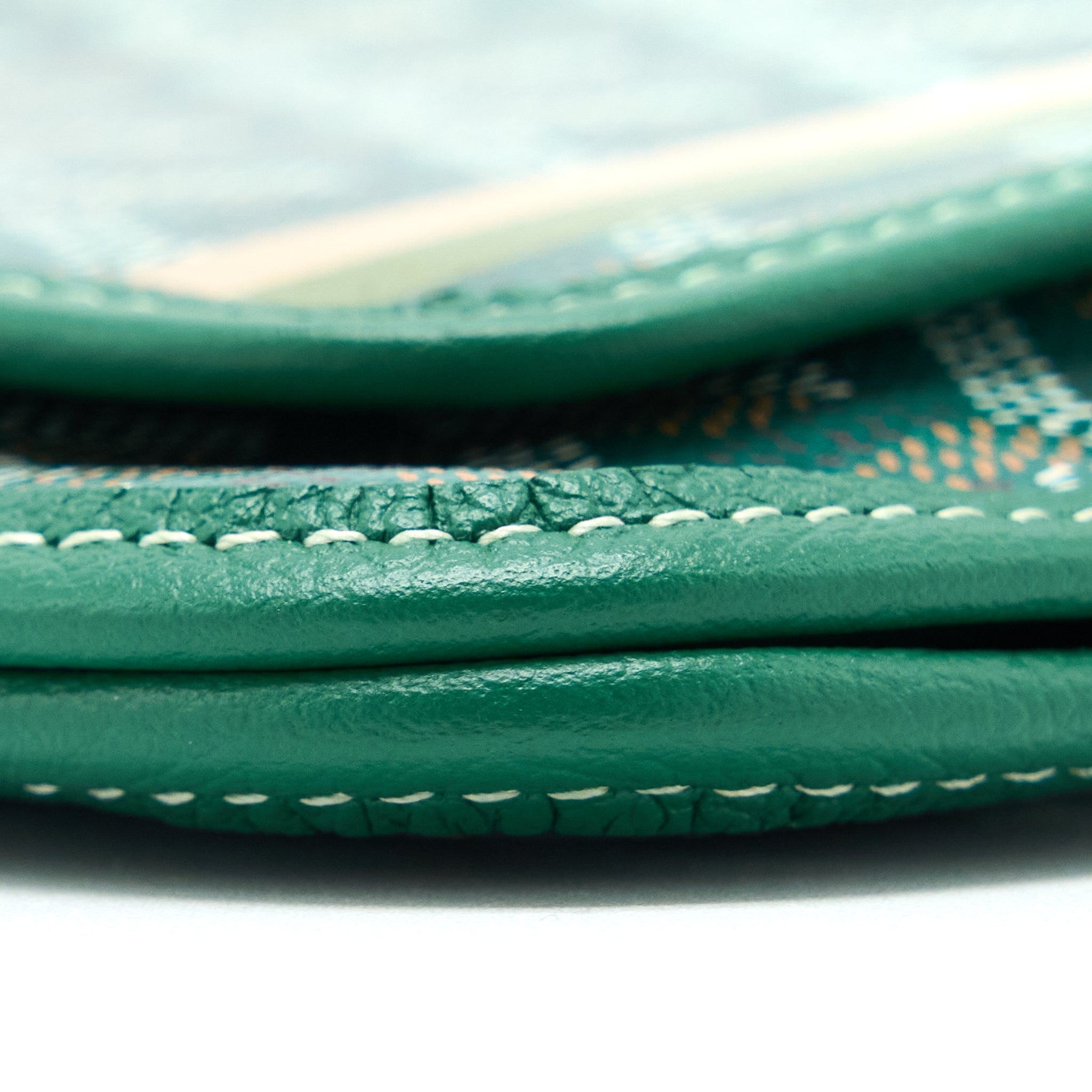 goyard-portefeuille-pochette-plumet-goyardine-canvas-vert-shw