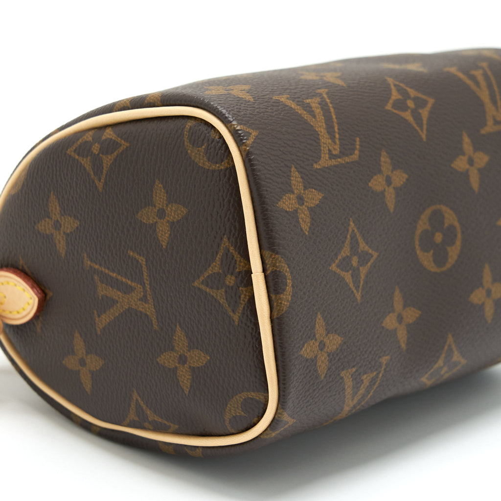 louis-vuitton-nano-speedy-monogram-canvas-lghw