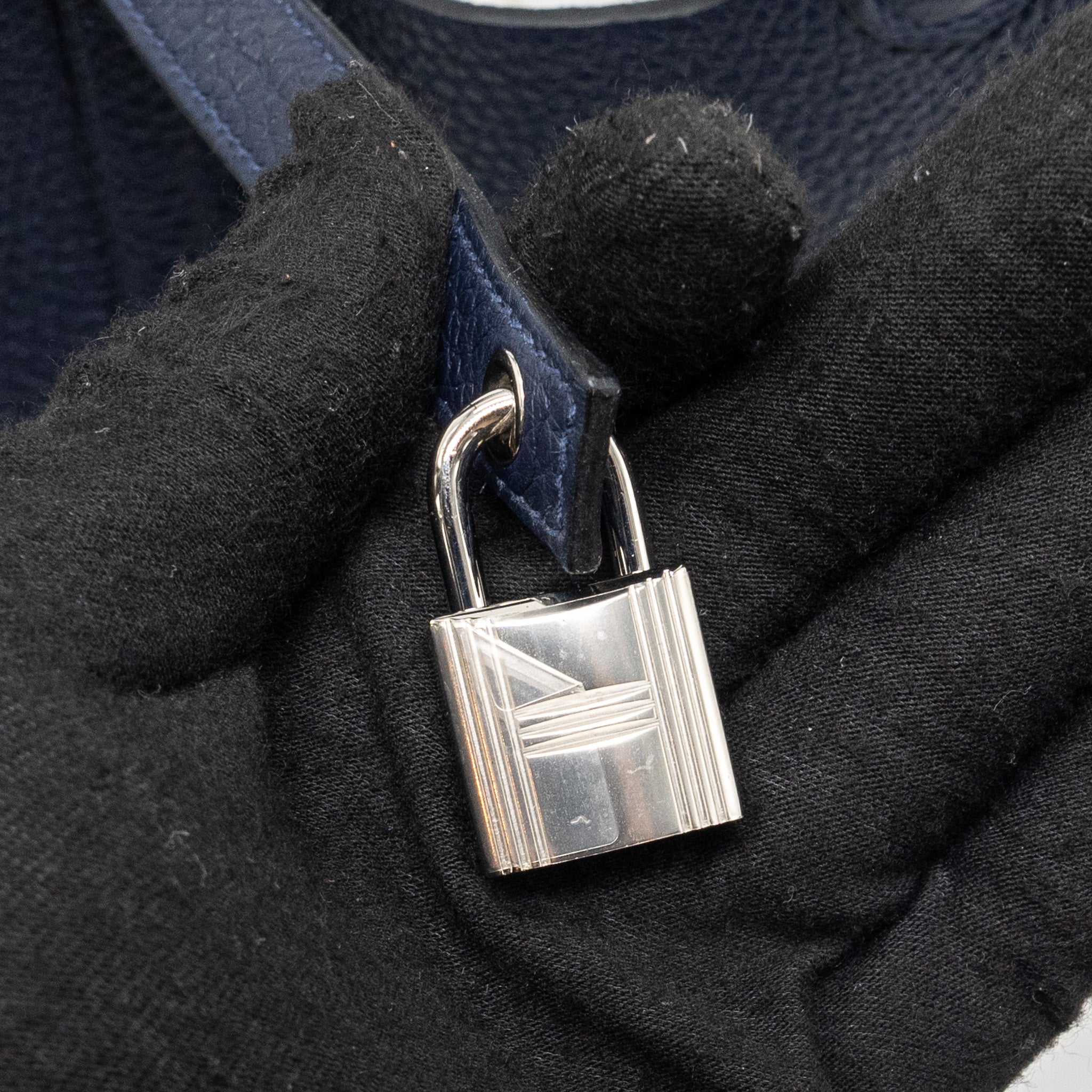 hermes-picotin-22-lock-bag-clemence-swift-blue-nuit-blue-france-shw-stamp-z