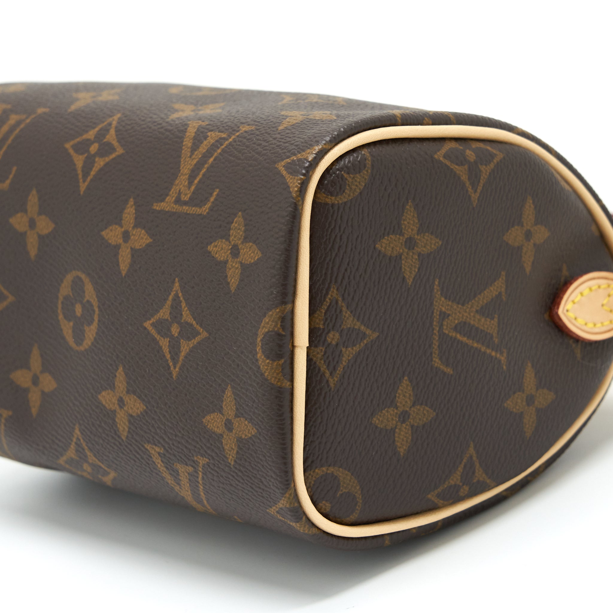 louis-vuitton-nano-speedy-monogram-canvas-lghw