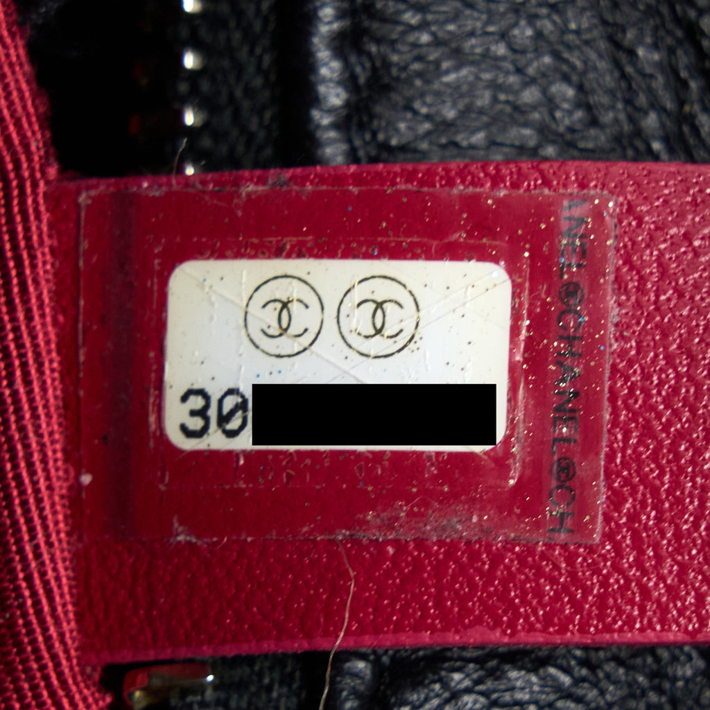 chanel-small-gabrielle-hobo-bag-black-with-multicolour-hardware
