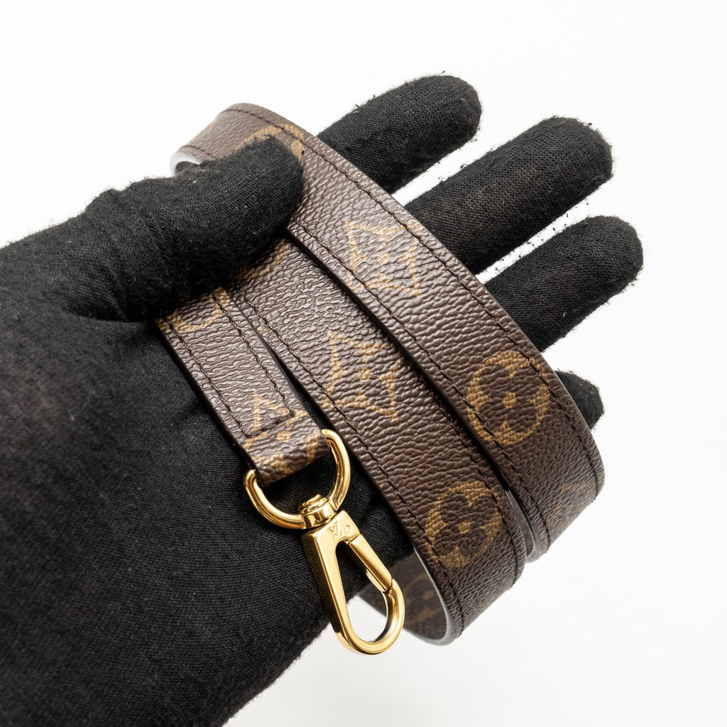 louis-vuitton-montaigne-bb-monogram-canvas-ghw-3