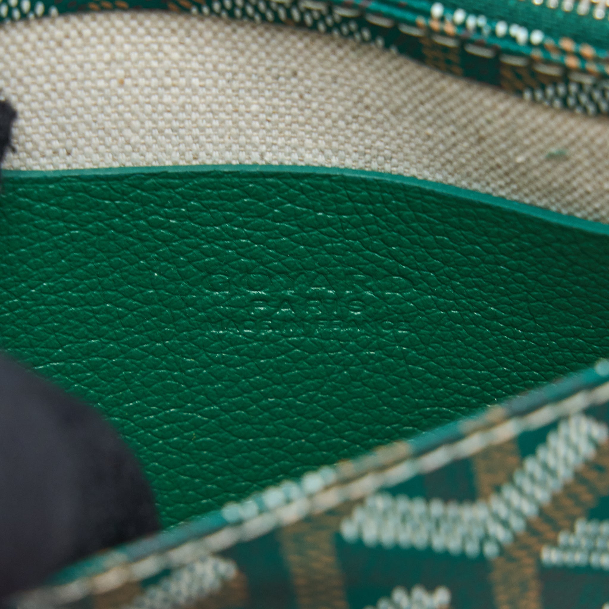 goyard-portefeuille-pochette-plumet-goyardine-canvas-vert-shw
