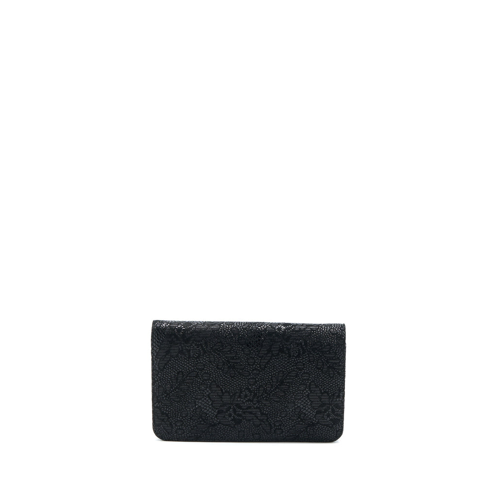 chanel-seasonal-wallet-on-chain-fabric-black-shw