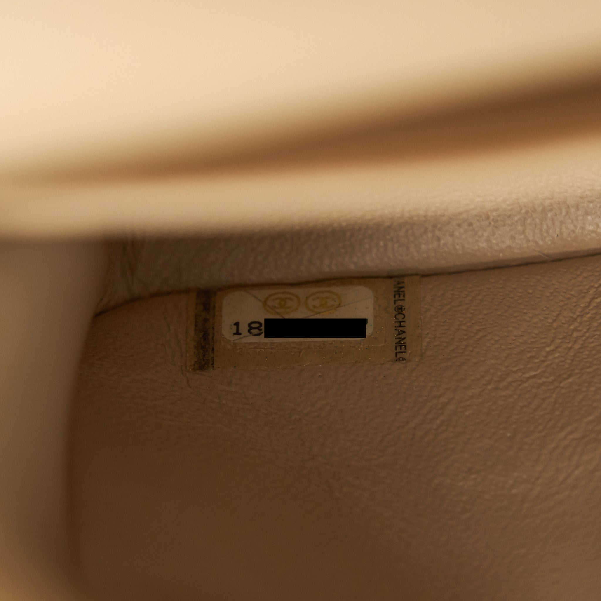 chanel-medium-beige-in-lambskin-ghw
