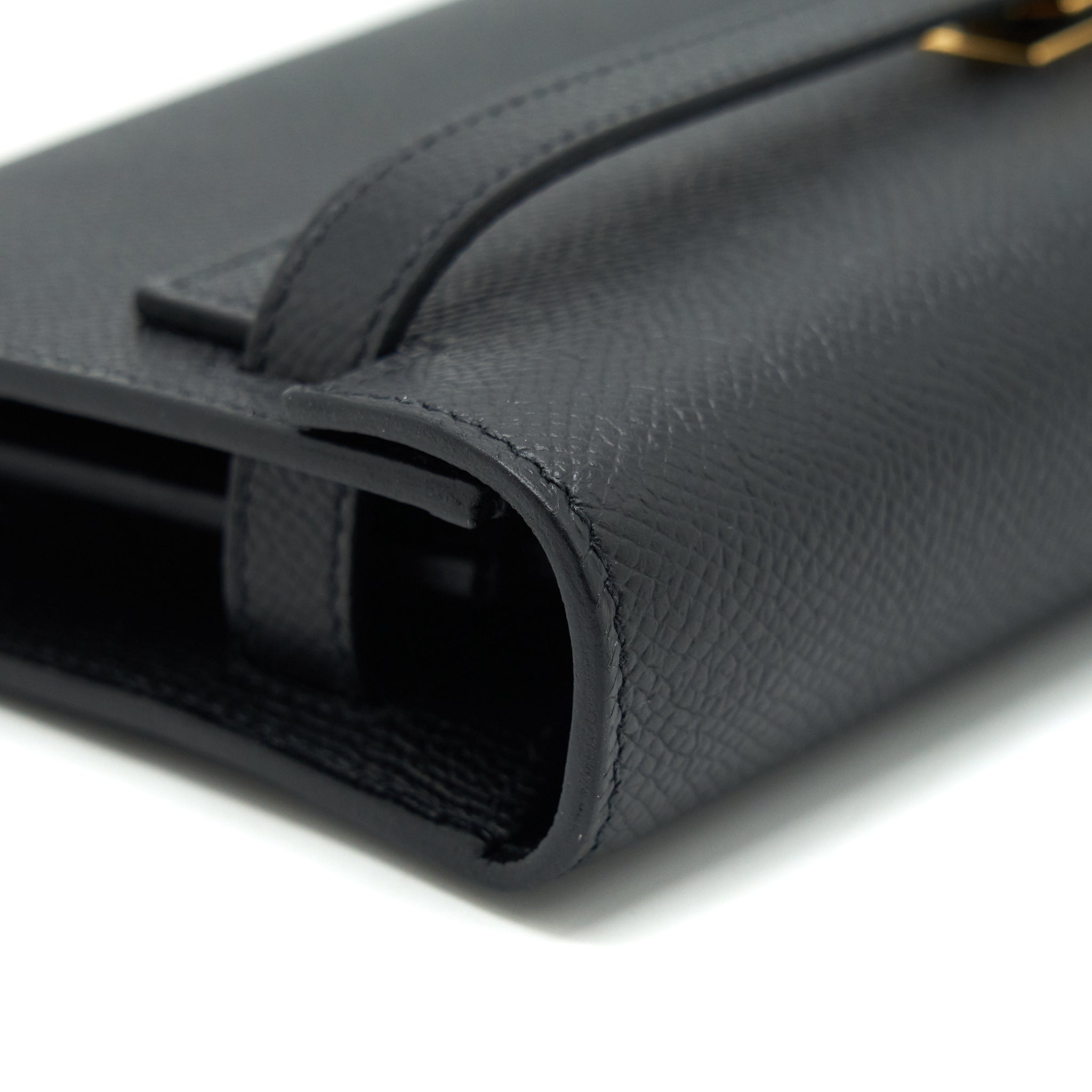 hermes-kelly-to-go-black-ghw-stamp-z