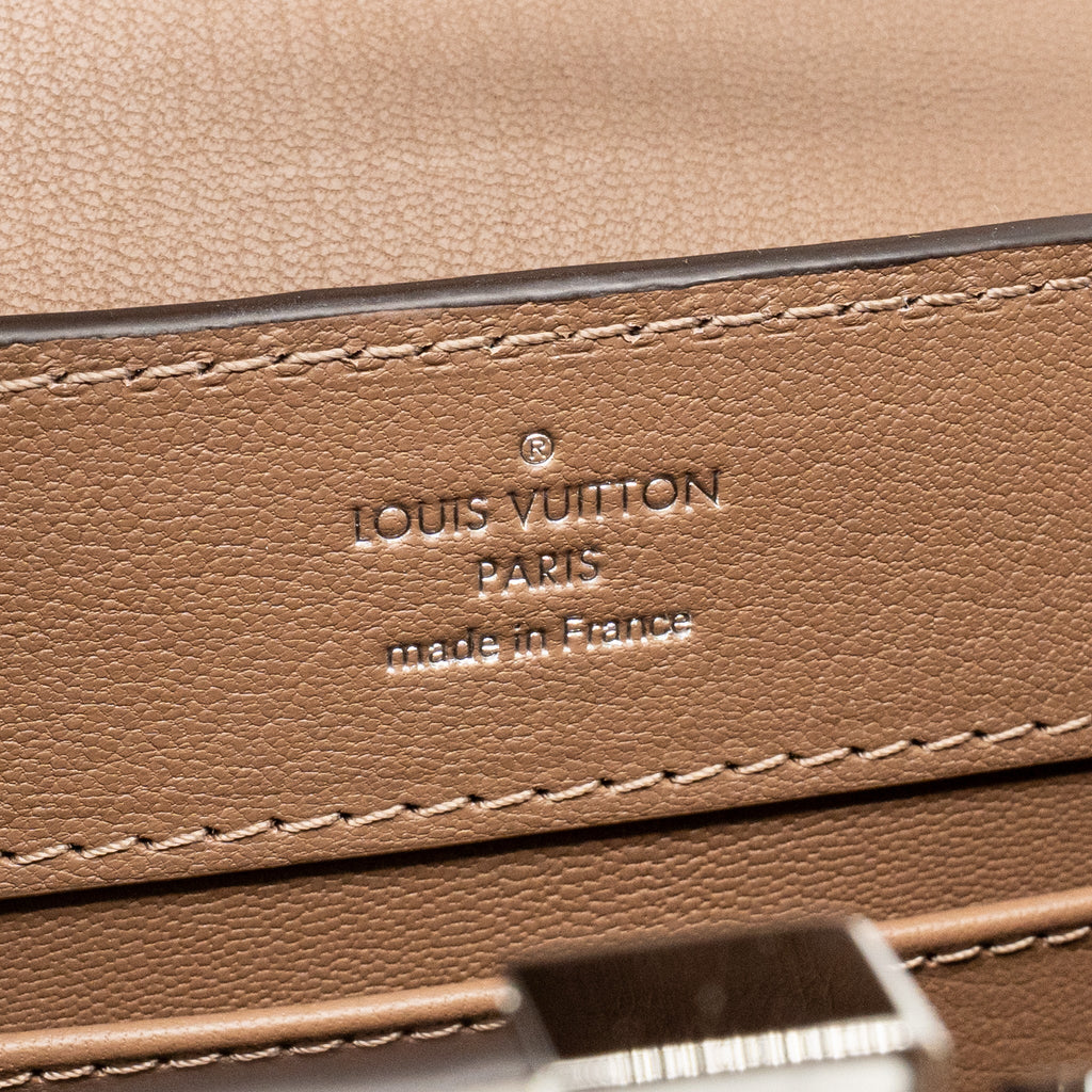 louis-vuitton-capucines-mini-himalayan-crocodile-white-shw