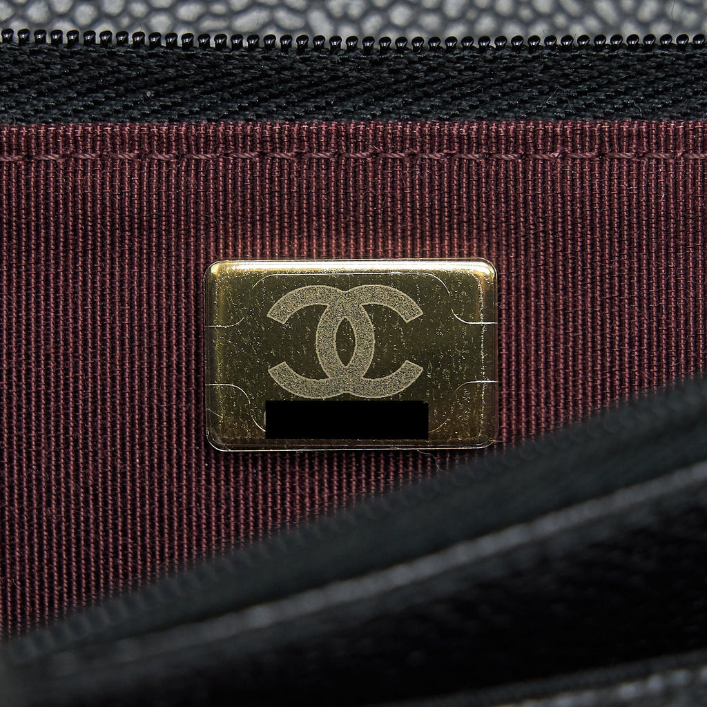chanel-classic-wallet-on-chain-caviar-black-ghw