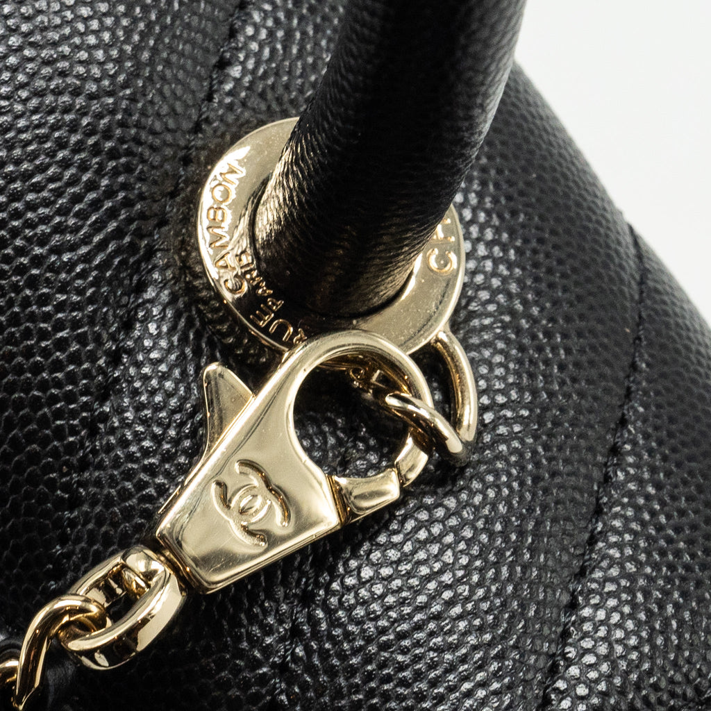 chanel-small-coco-handle-chevron-caviar-black-lghw-1