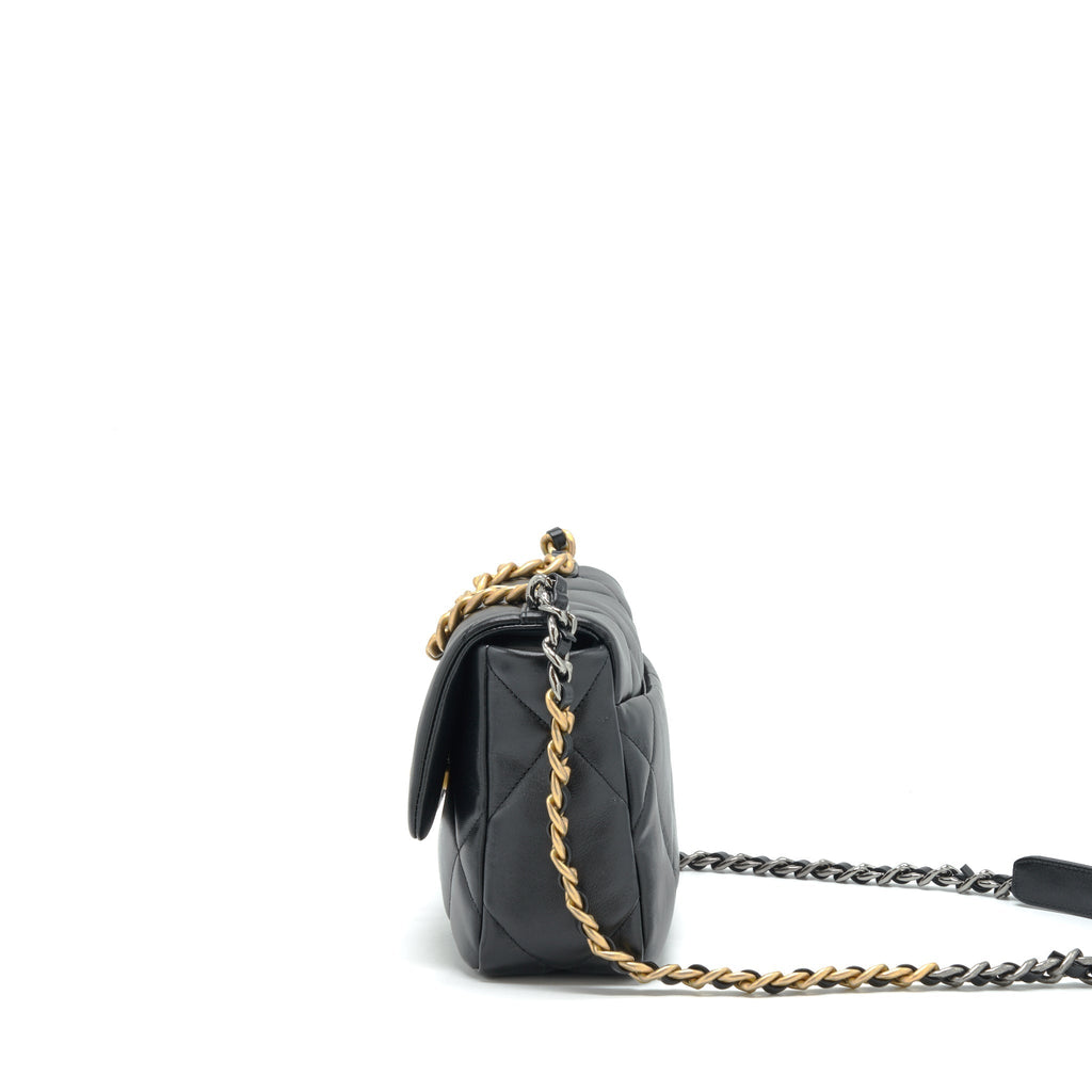 chanel-small-19-bag-lambskin-black-ghw-microchip