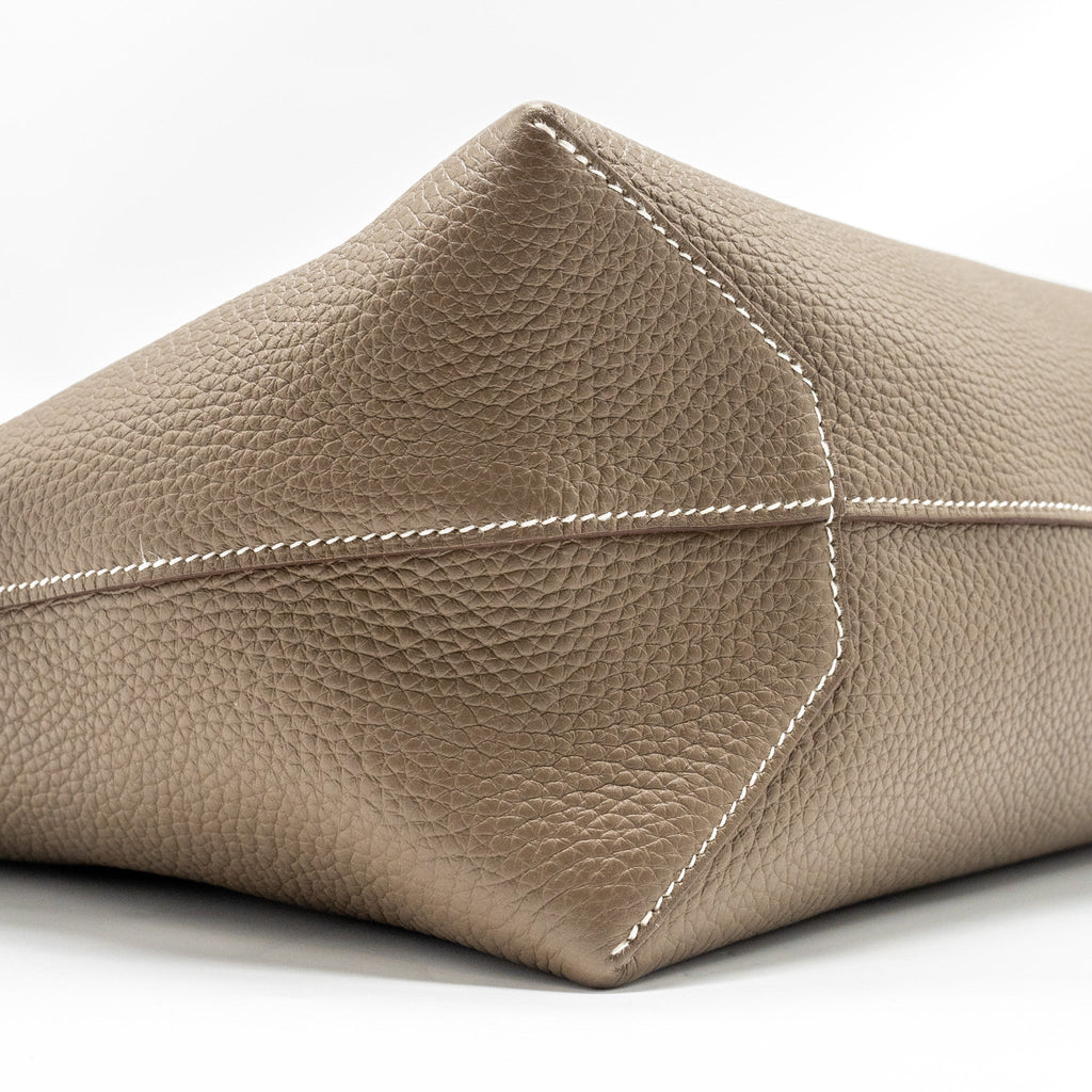 hermes-cabasellier-46-clemence-etoupe-stamp-u