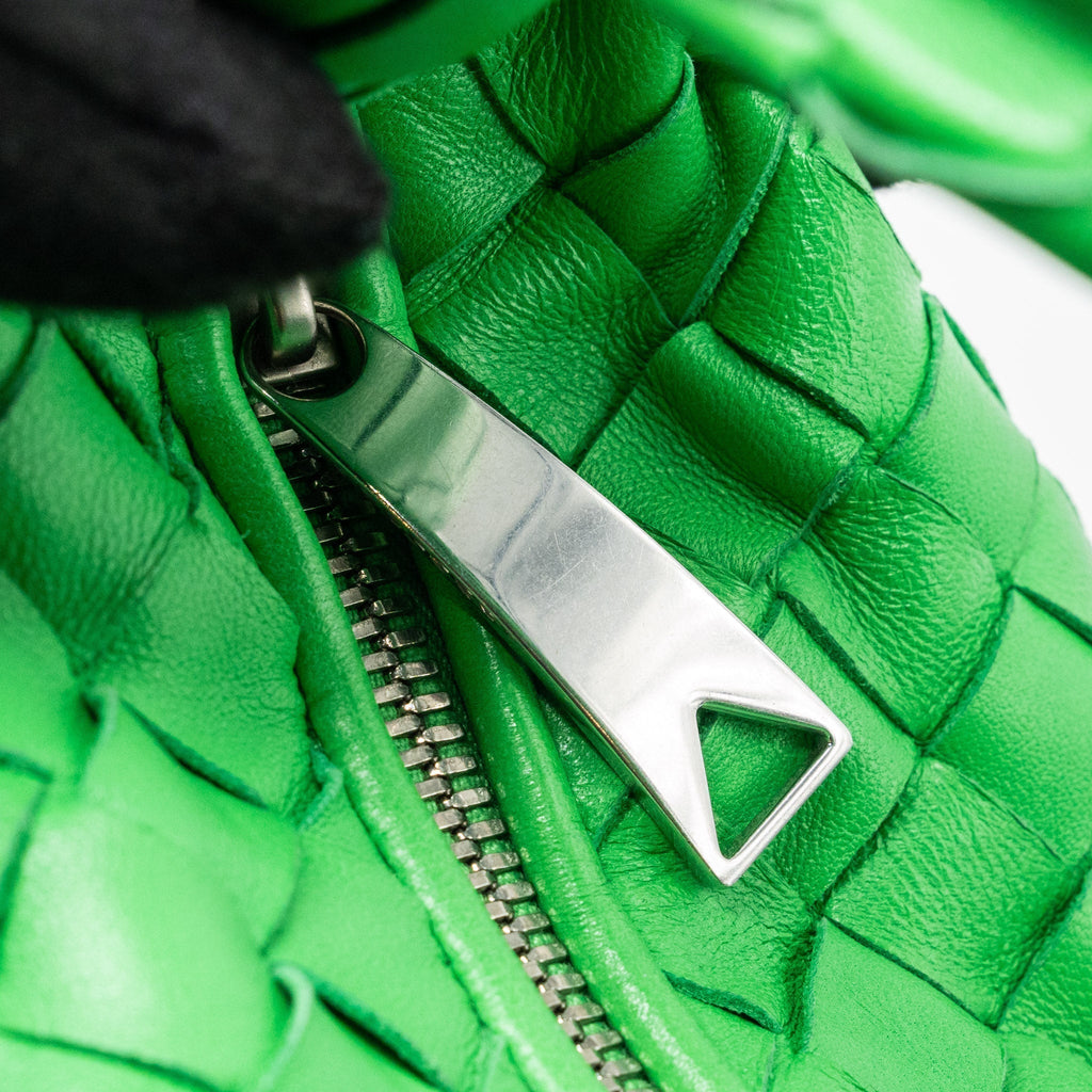 bottega-veneta-mini-jodie-lambskin-green-shw-1