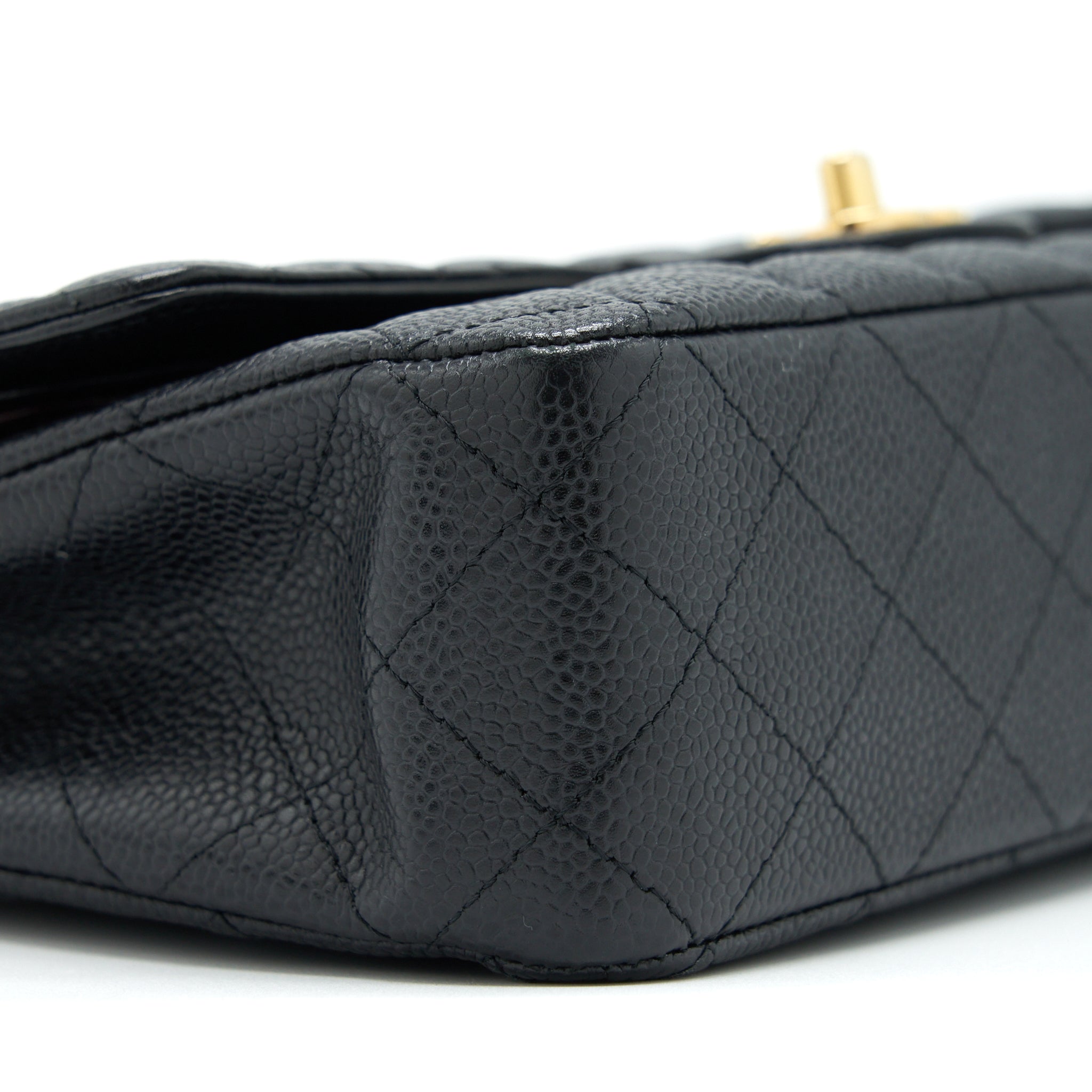 chanel-medium-classic-double-flap-bag-caviar-black-ghw-3