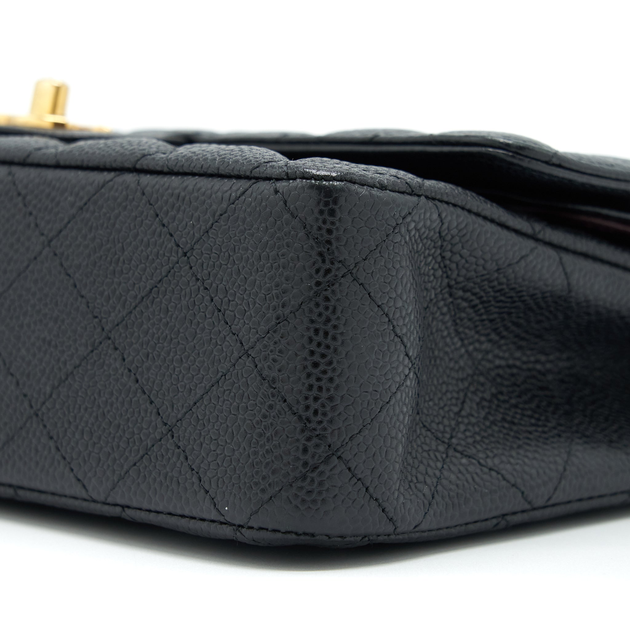 chanel-medium-classic-double-flap-bag-caviar-black-ghw-3