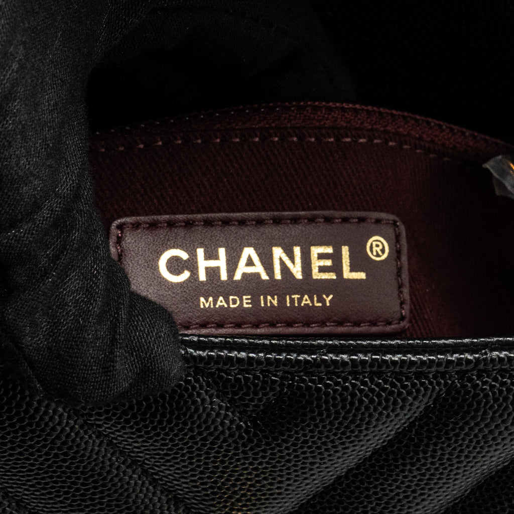 chanel-small-coco-handle-chevron-caviar-black-lghw-1