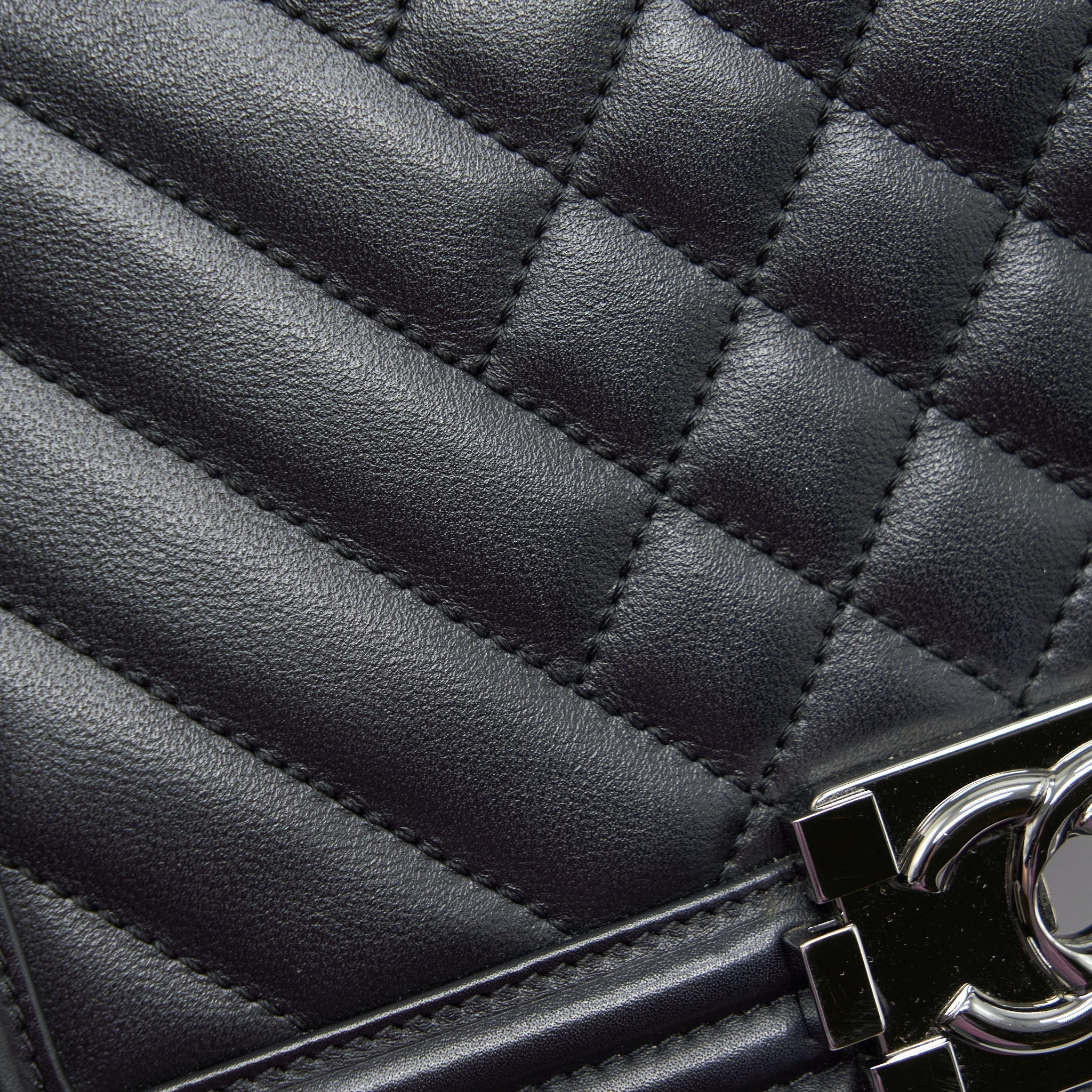 chanel-medium-boy-bag-quilted-and-chevron-calfskin-black-shw