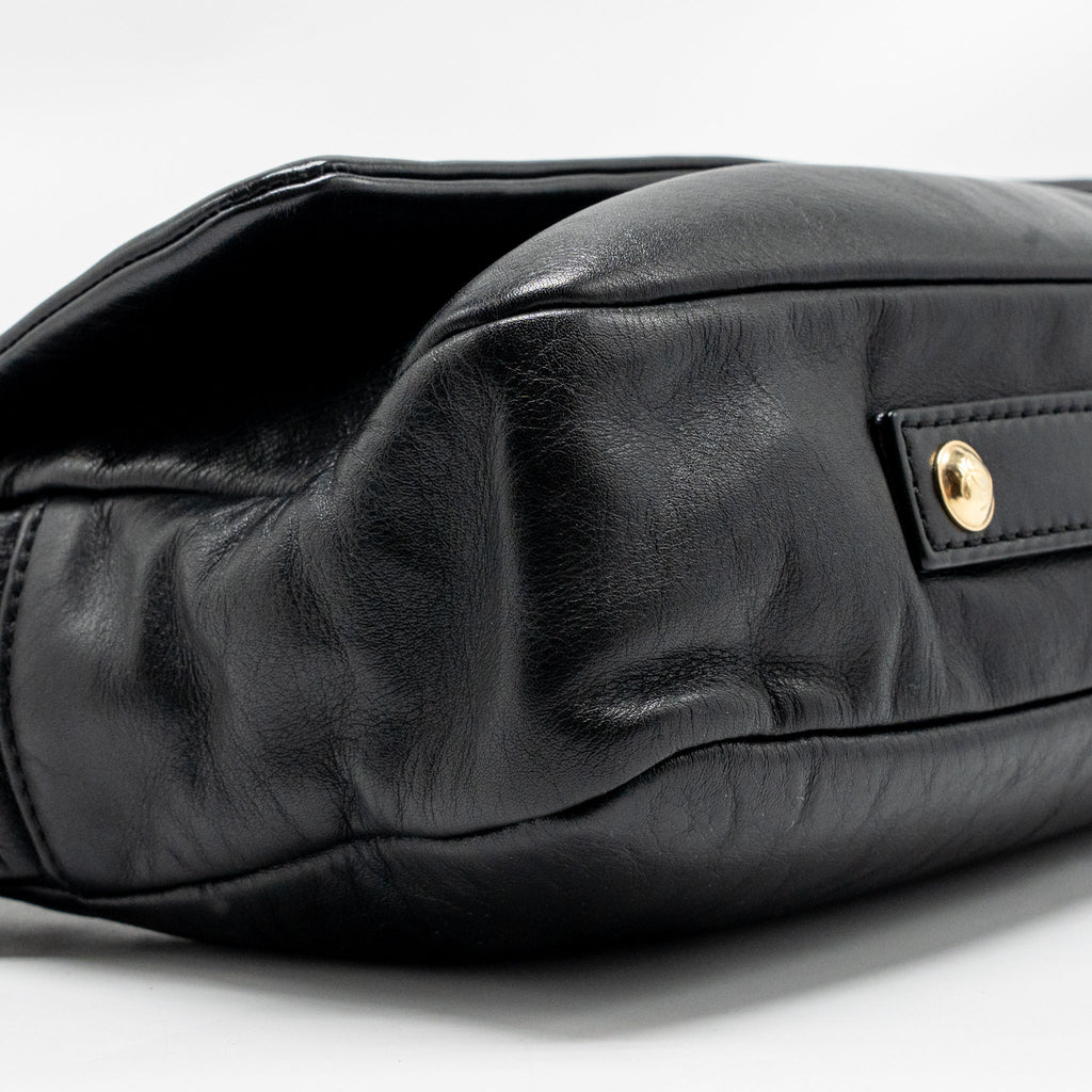 chanel-rodeo-drive-flap-bag-calfskin-black-ghw