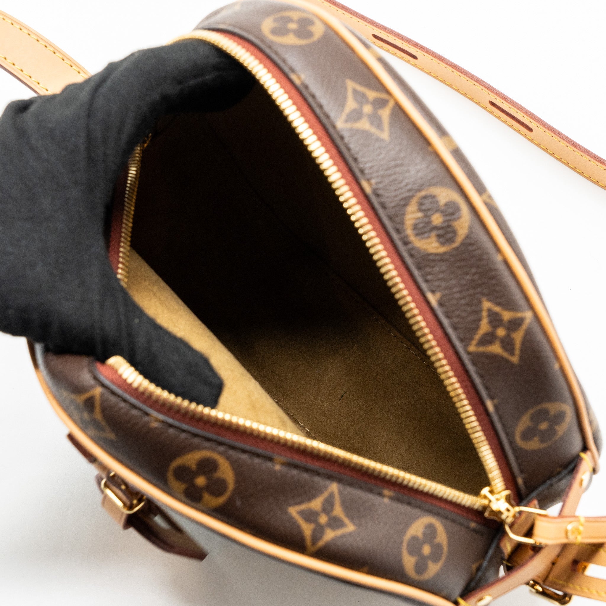 louis-vuitton-boite-chapeau-souple-mm-monogram-canvas-ghw-6