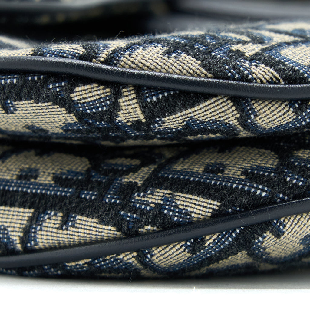 dior-saddle-bag-with-removable-shoulder-strap-oblique-embroidery-dark-blue-ghw