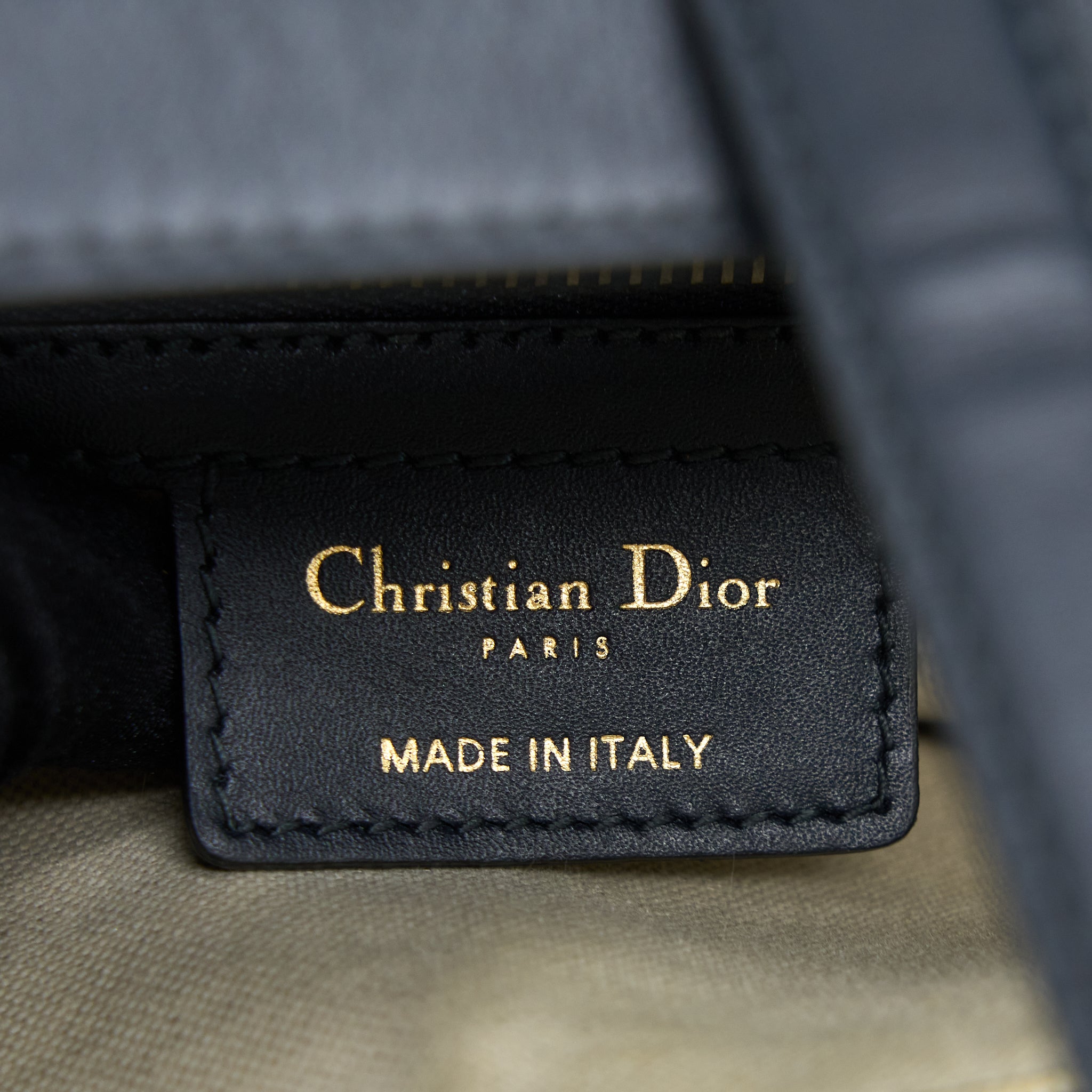 dior-saddle-bag-with-removable-shoulder-strap-oblique-embroidery-dark-blue-ghw