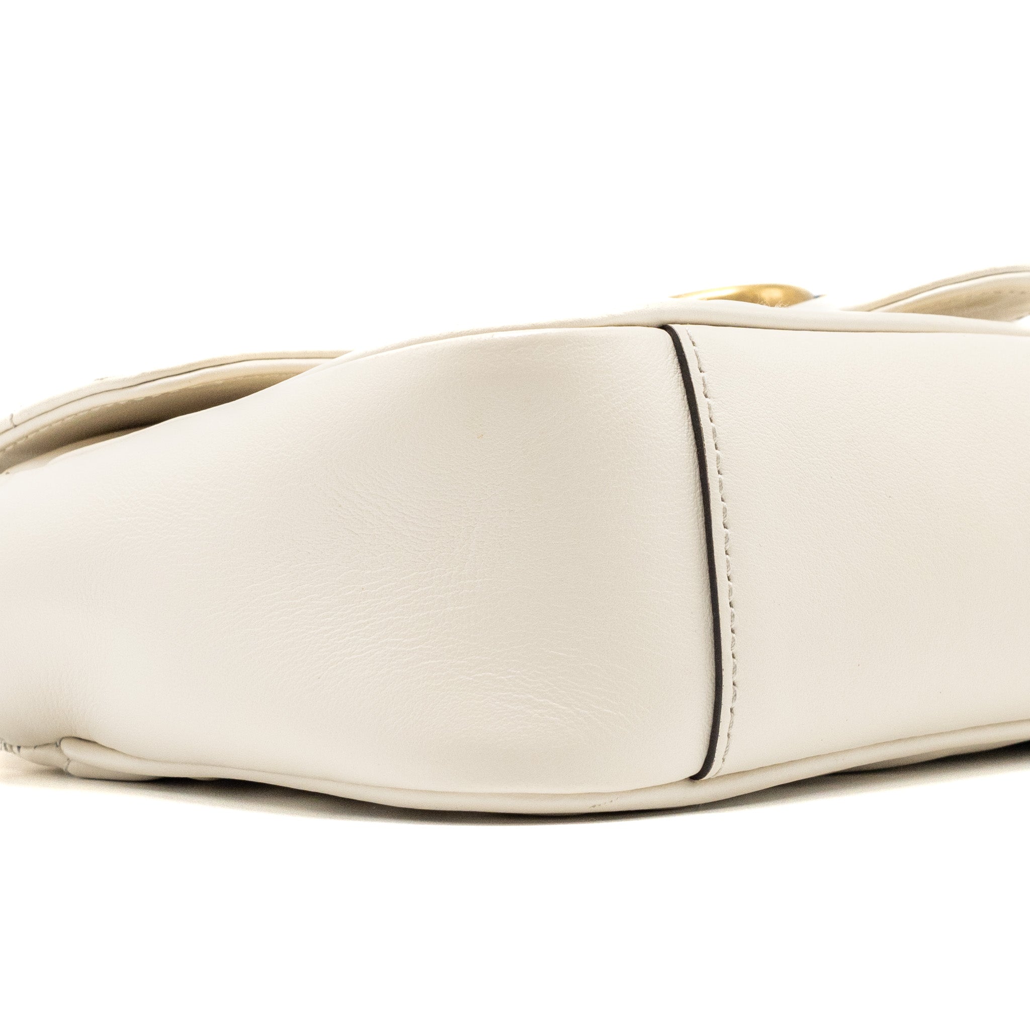 gucci-mini-marmont-calfskin-white-ghw-2