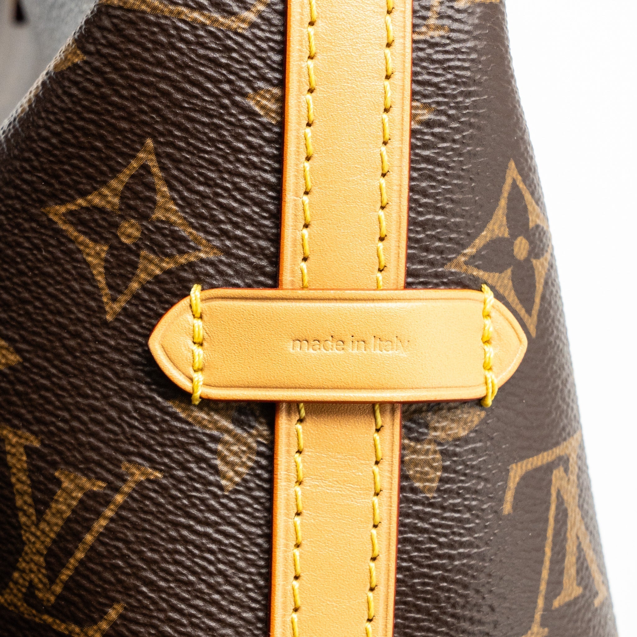 louis-vuitton-carryall-pm-monogram-canvas-ghw