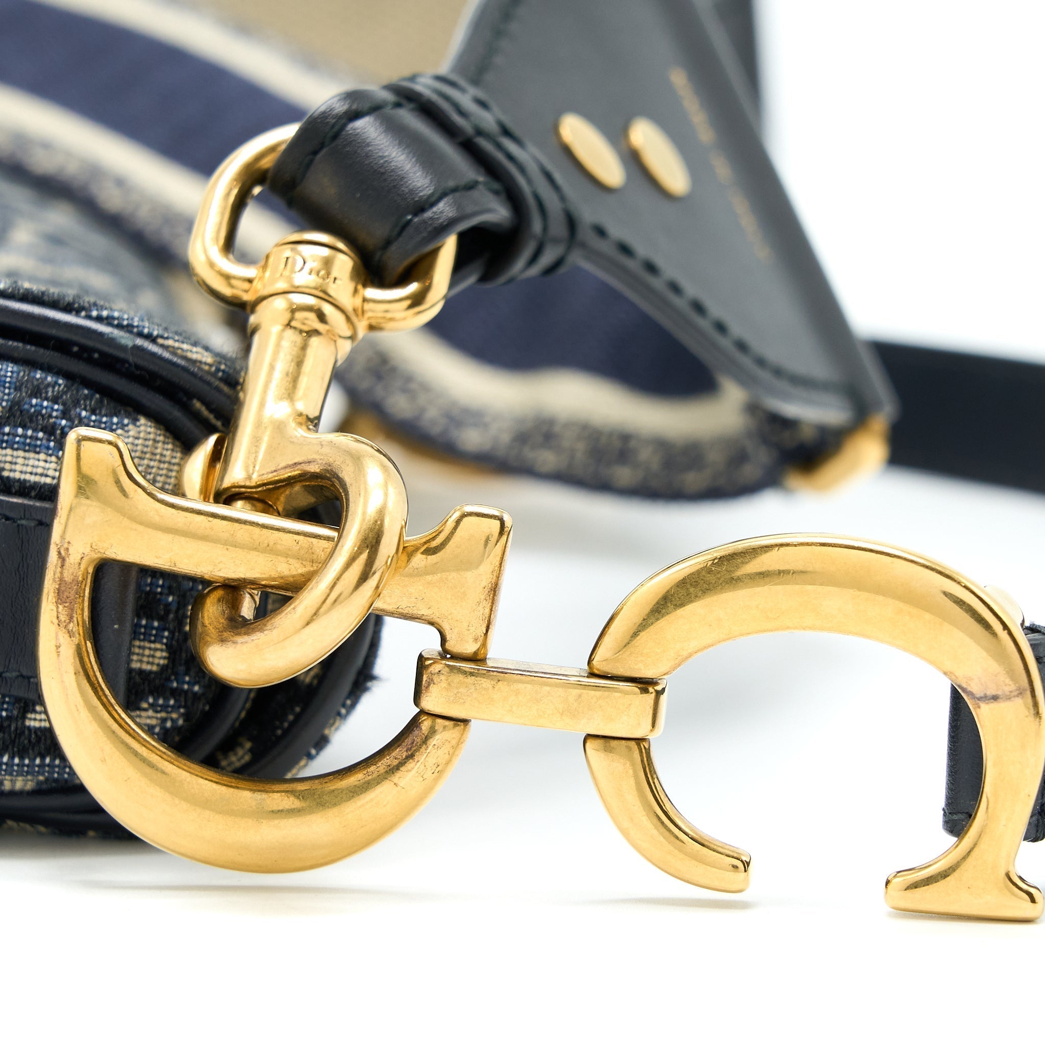 dior-saddle-bag-with-removable-shoulder-strap-oblique-embroidery-dark-blue-ghw