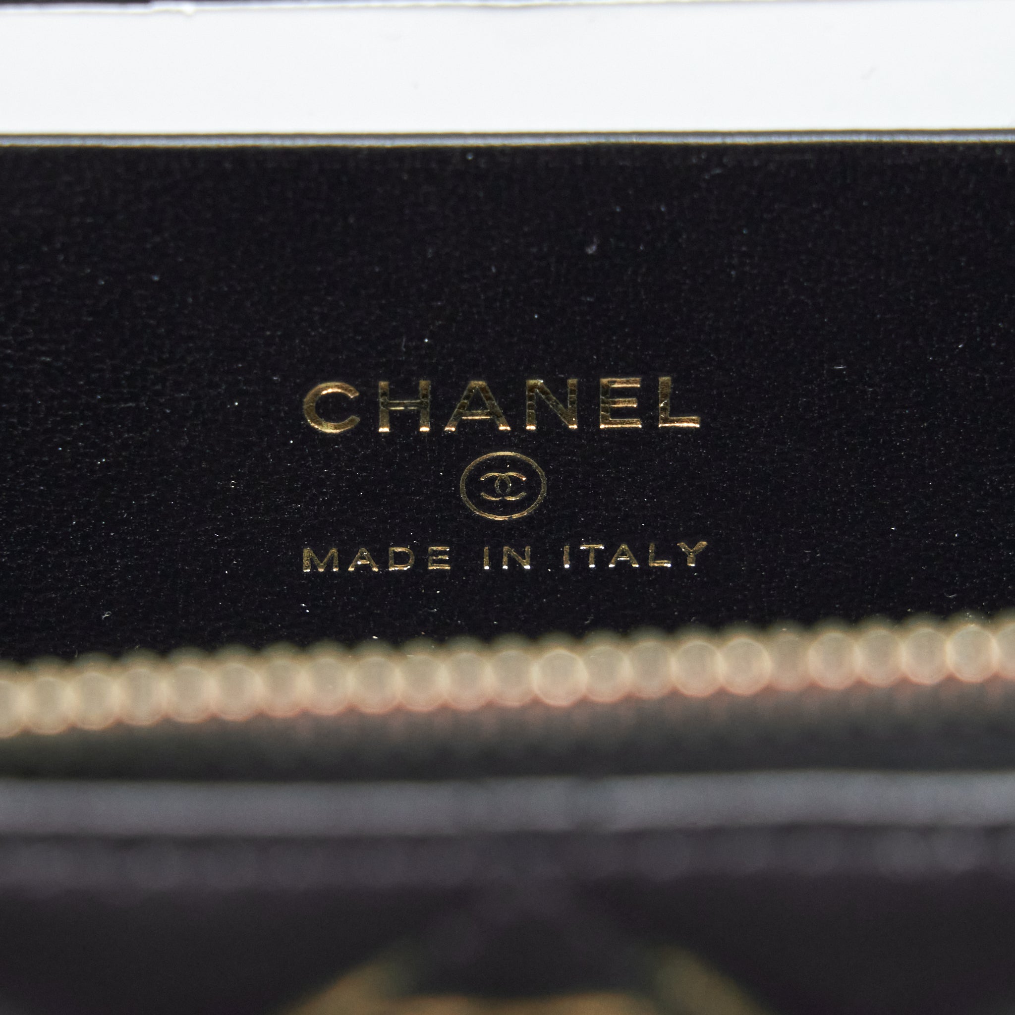 chanel-22s-letter-top-handle-long-vanity-with-chain-lambskin-black-ghw