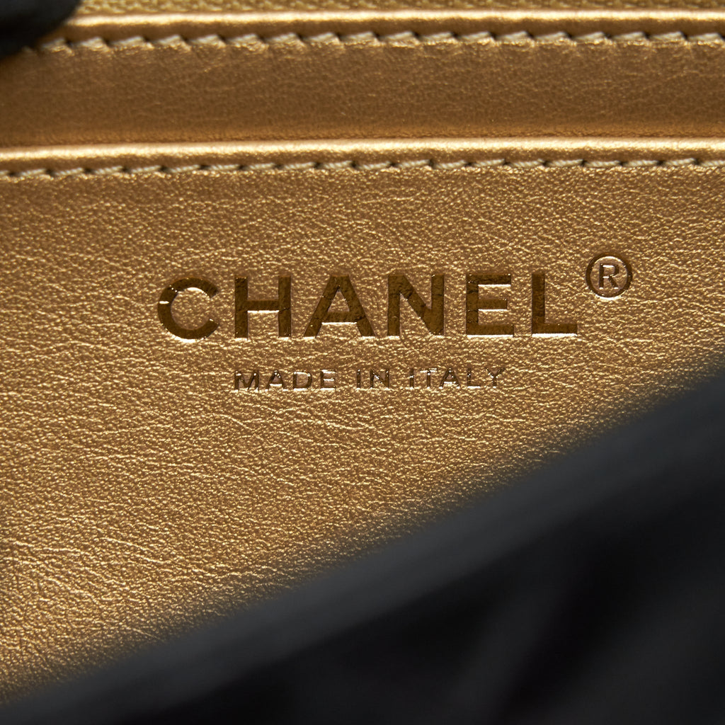 chanel-22c-pearl-crush-mini-rectangular-flap-bag-black-ghw-microchip