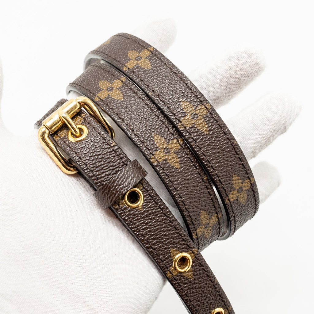 louis-vuitton-pochette-metis-monogram-canvas-ghw-31