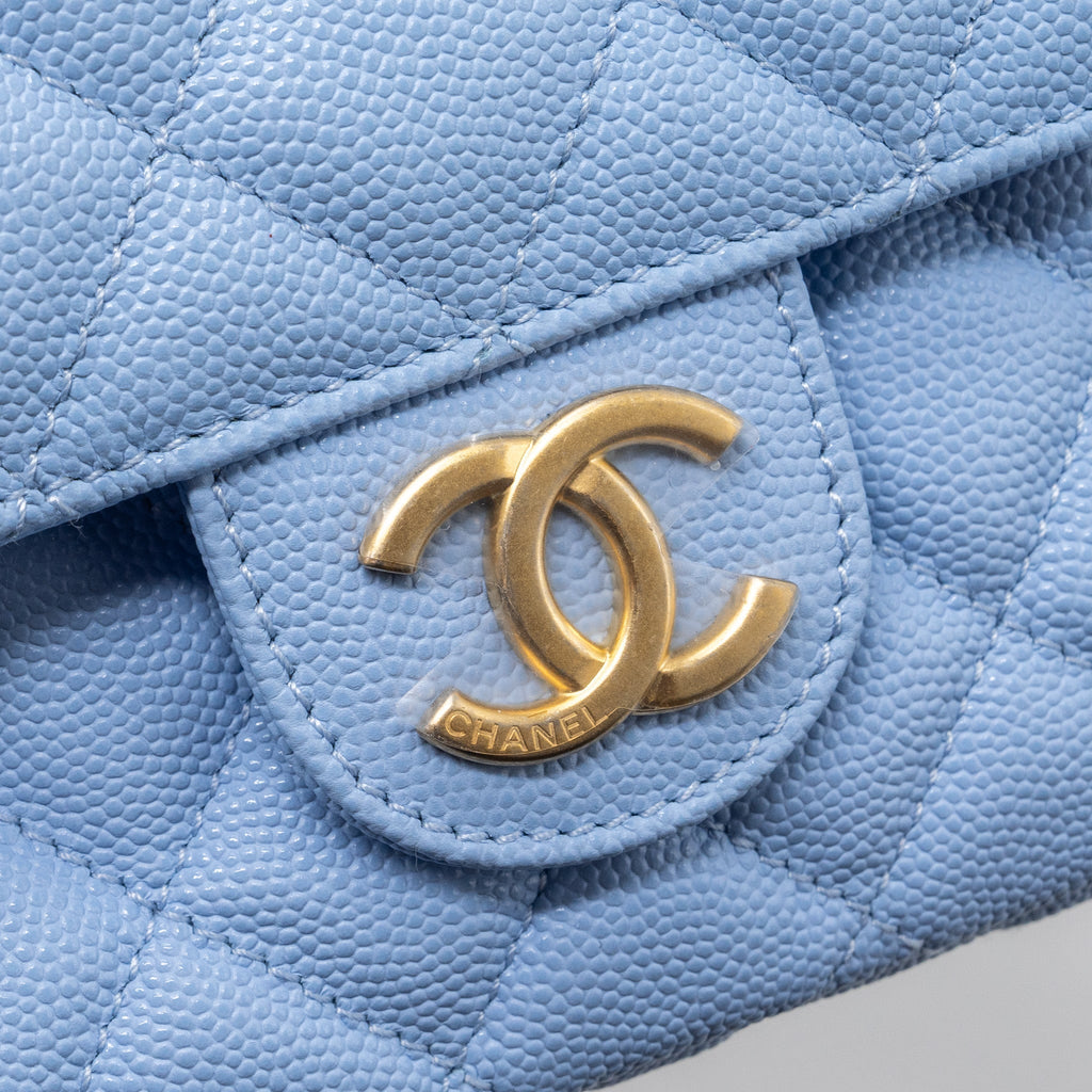 chanel-23c-small-hobo-bag-caviar-light-blue-ghwmicrochip