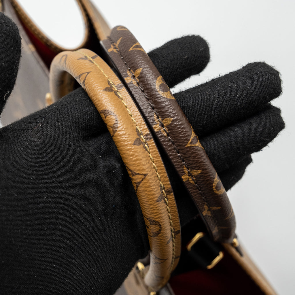 louis-vuitton-onthego-mm-monogram-canvas-ghw-5